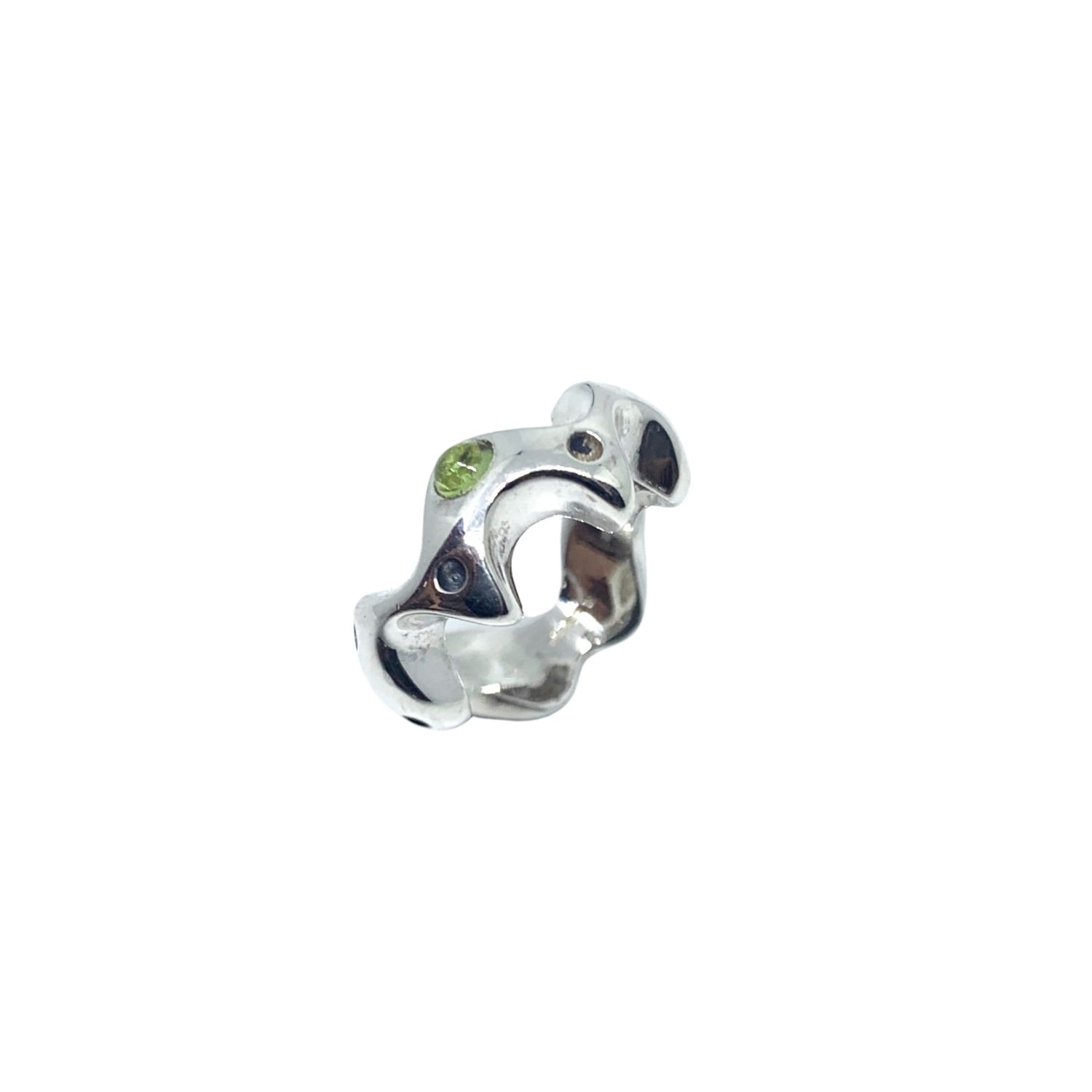 Tg-jewellery By Tamara Gervasio Women's Green / Silver Sea Slug Silver Ring Round Peridot Cabochon In Multi