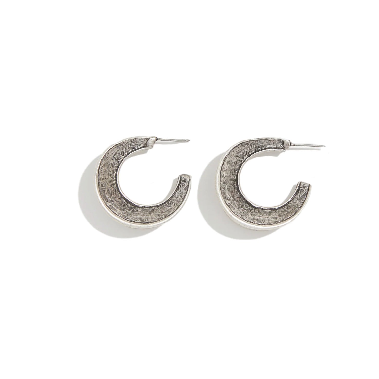 Women’s Carved Hoops - Silver Lovard