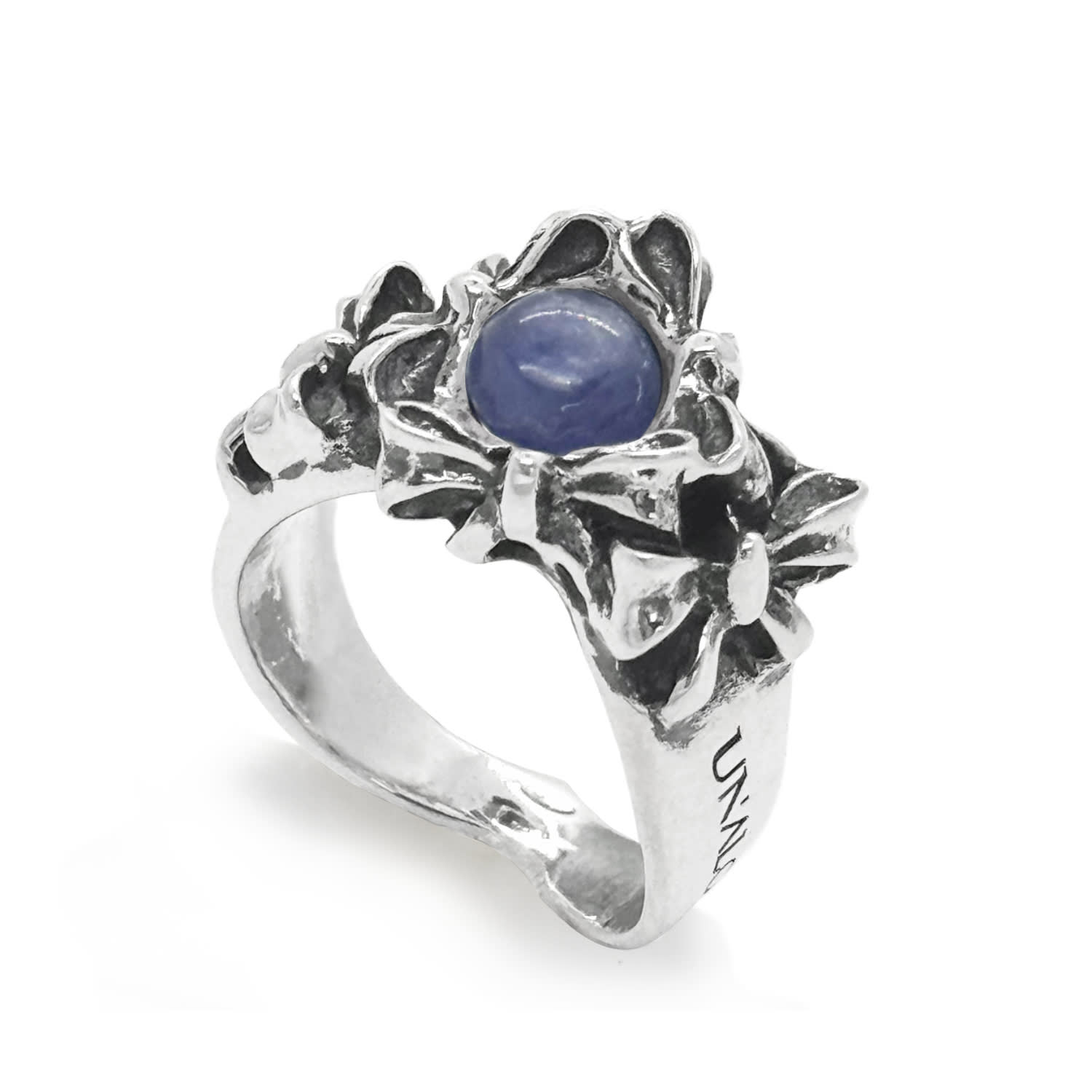 Unaloe Women's Sterling Silver Bow-inspired Ring With Blue Kyanite Stone
