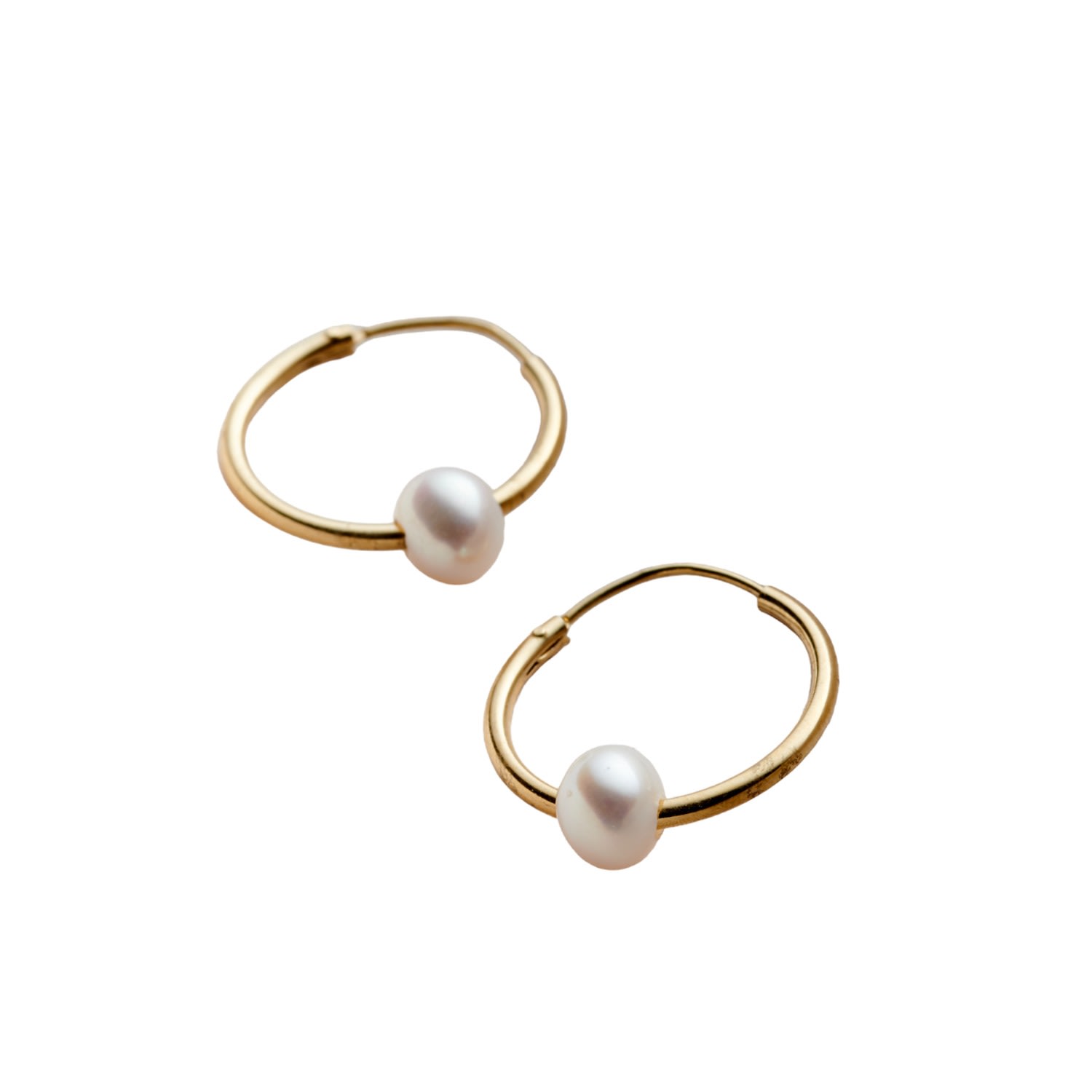 Posh Totty Designs Women's Gold Pearl Hoop Earrings