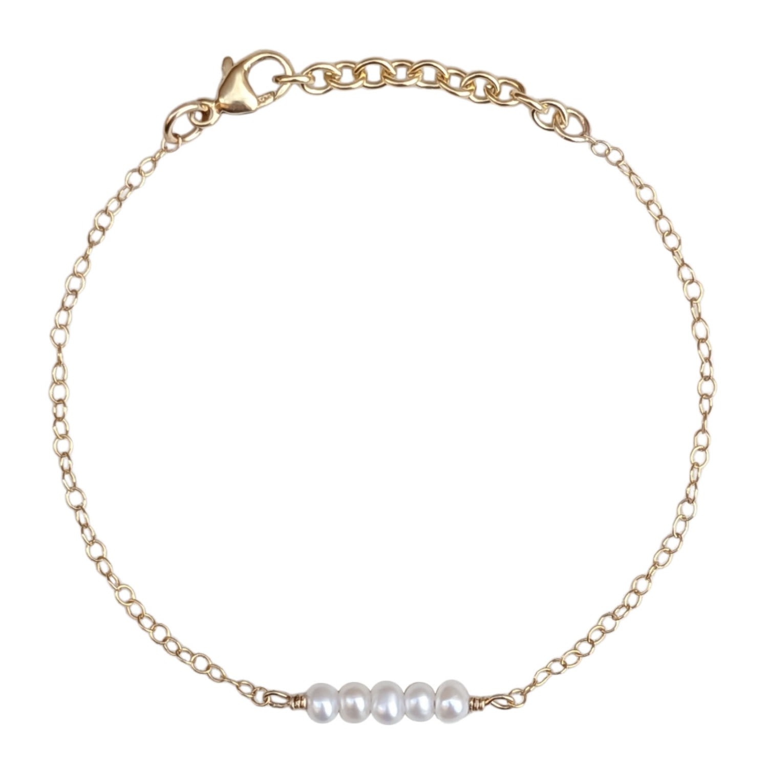 Women’s Eliana Tiny Pearl Bar Gold Filled Bracelet Kiri & Belle