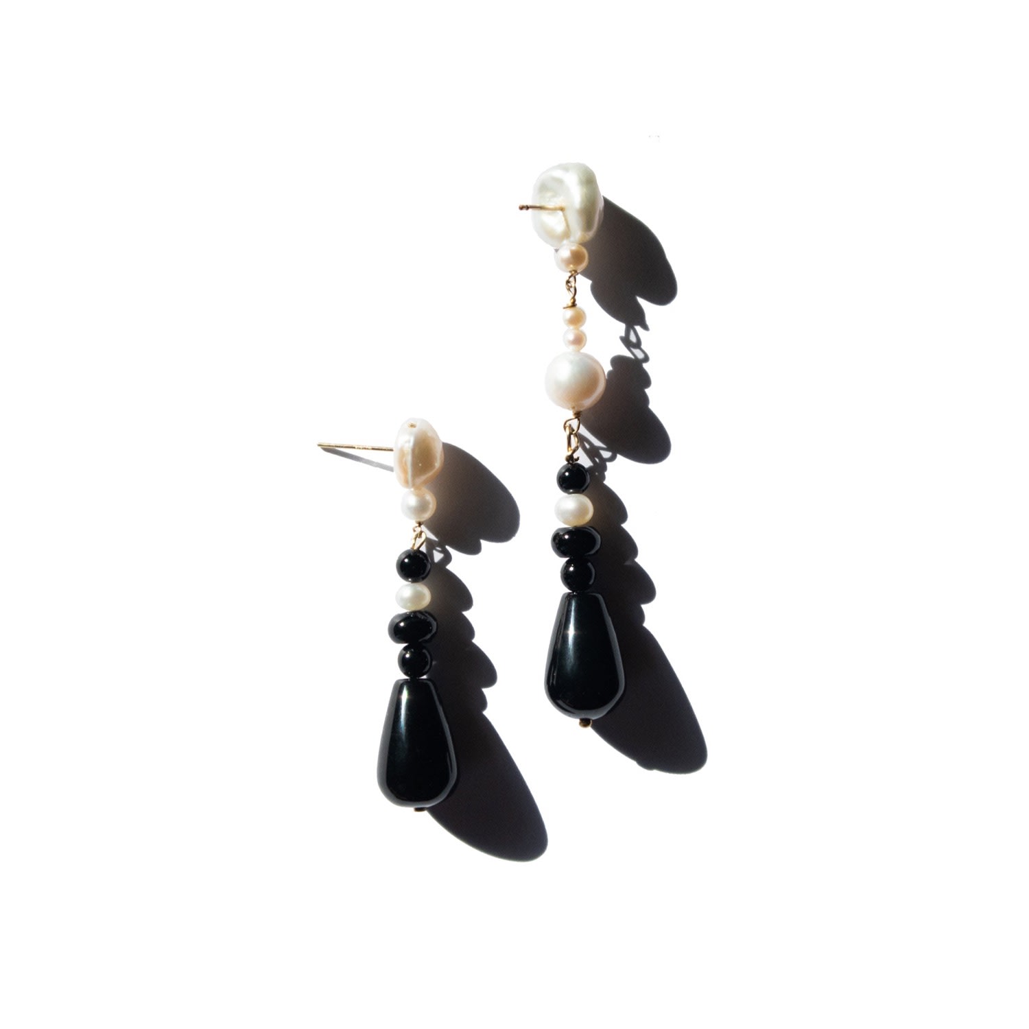 Seree Women's Black / White Chess Pearl Black Agate Earrings In Gold