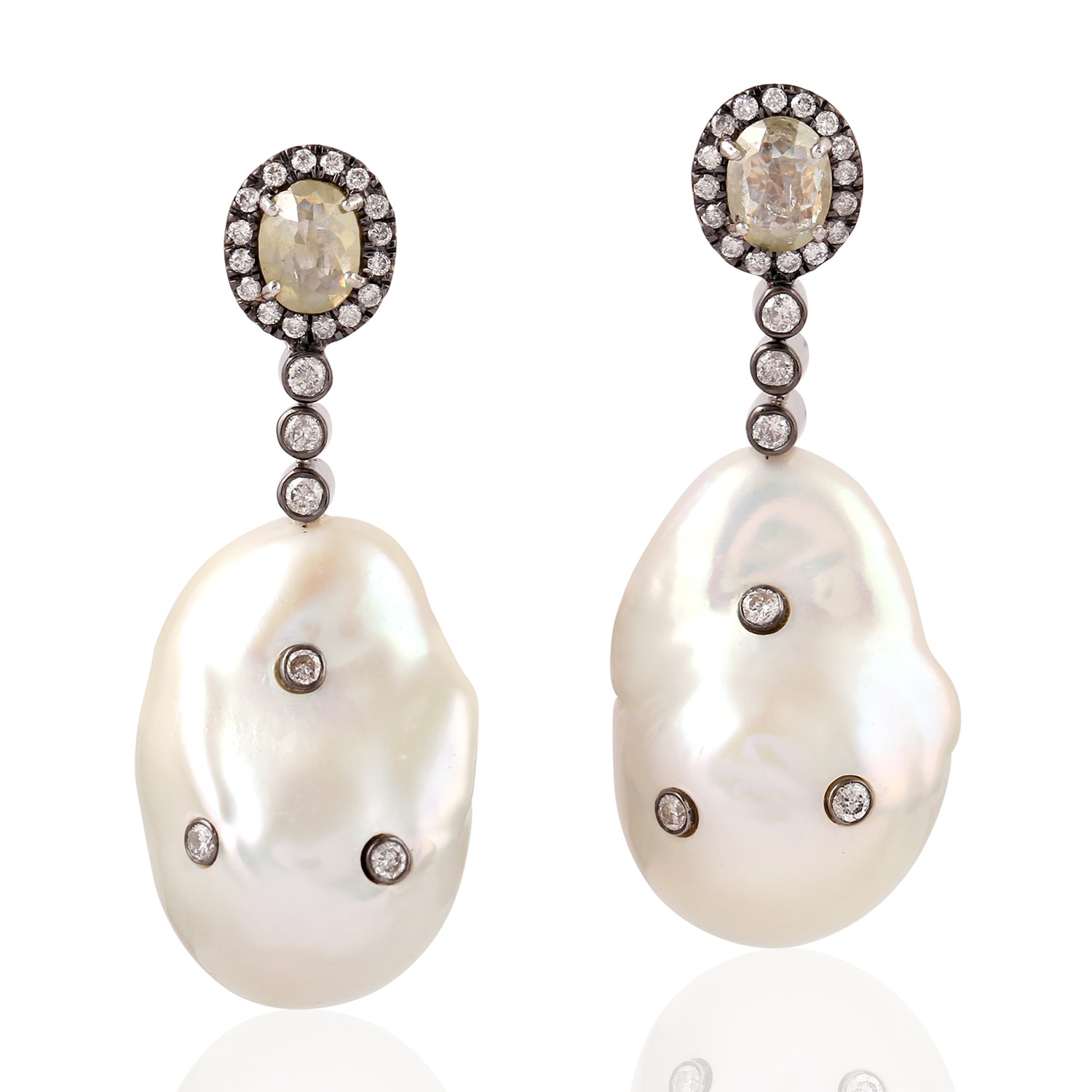 Women’s 18K White Gold In Pave Diamond & Tumble Pearl Chinese Drop Beads Dangle Earrings Artisan