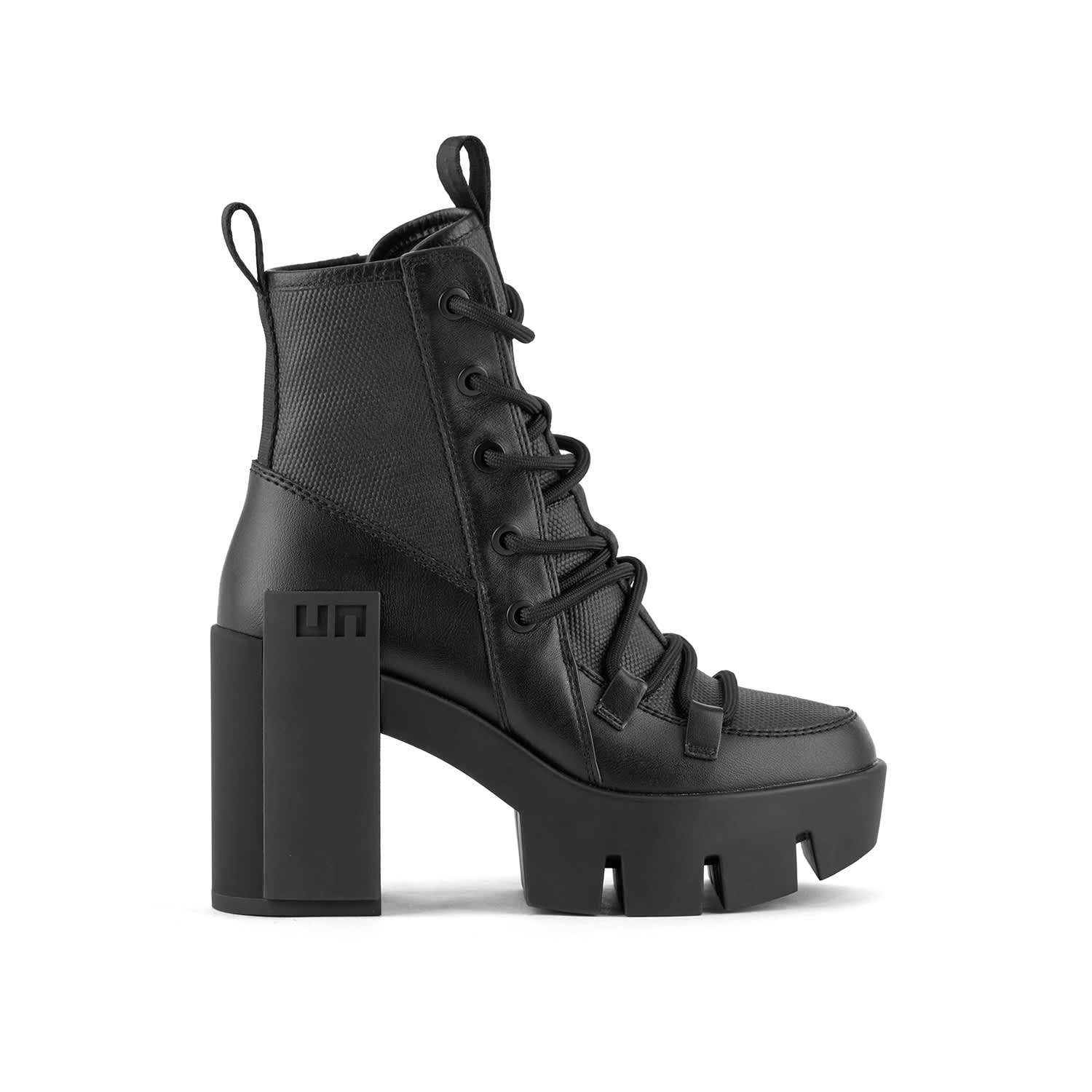 United Nude Grip Explorer Mid Boot In Black