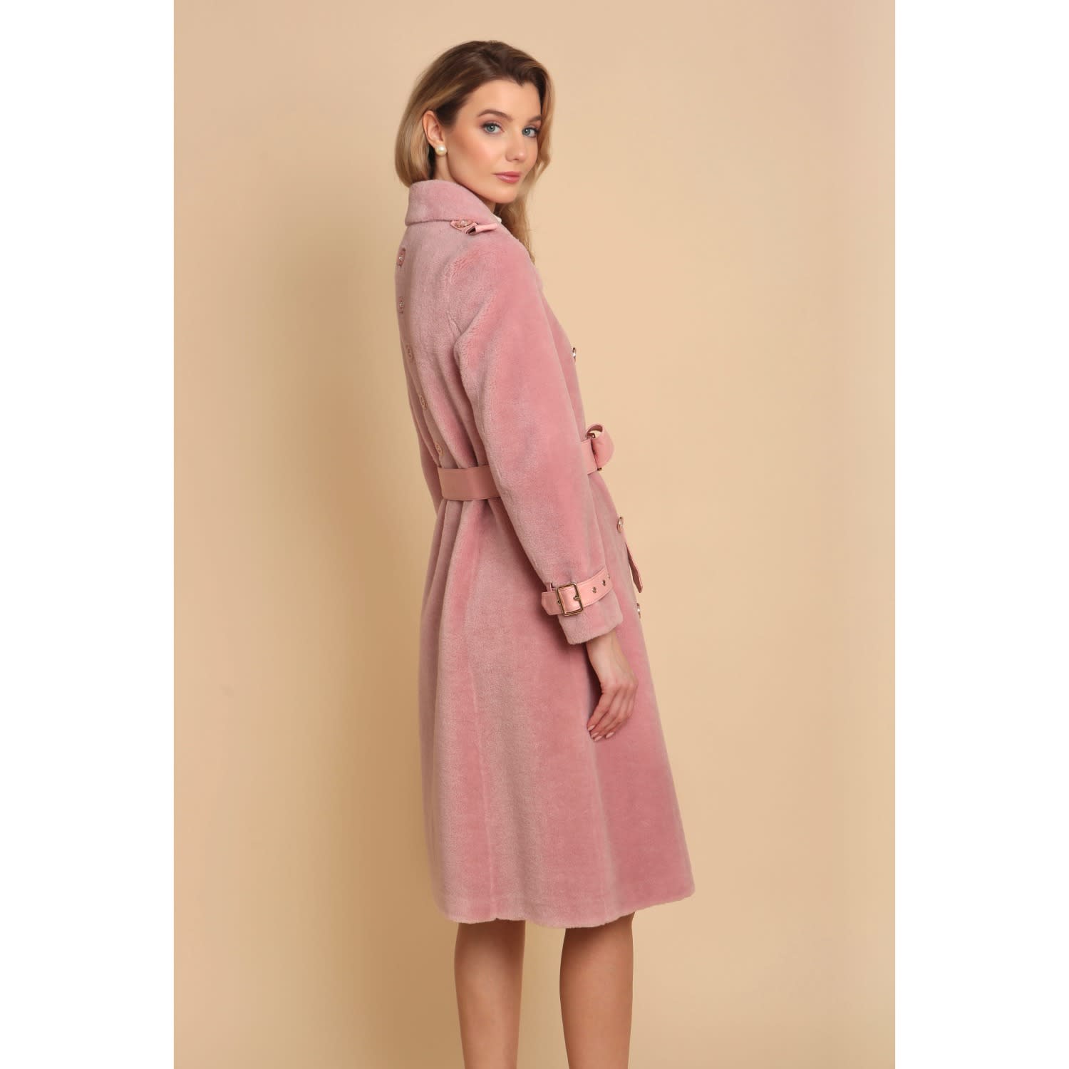 トレンチコート SAHARIENNE OVERCOAT IN SUSTAINABLE COTTON AND WOOL Loren' 100% Wool Trench Coat In Rosa | Santinni | Wolf & Badger