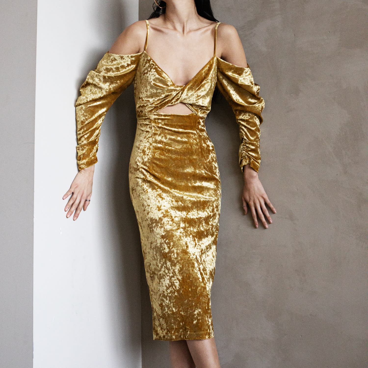 filiya-crushed-velvet-dress-