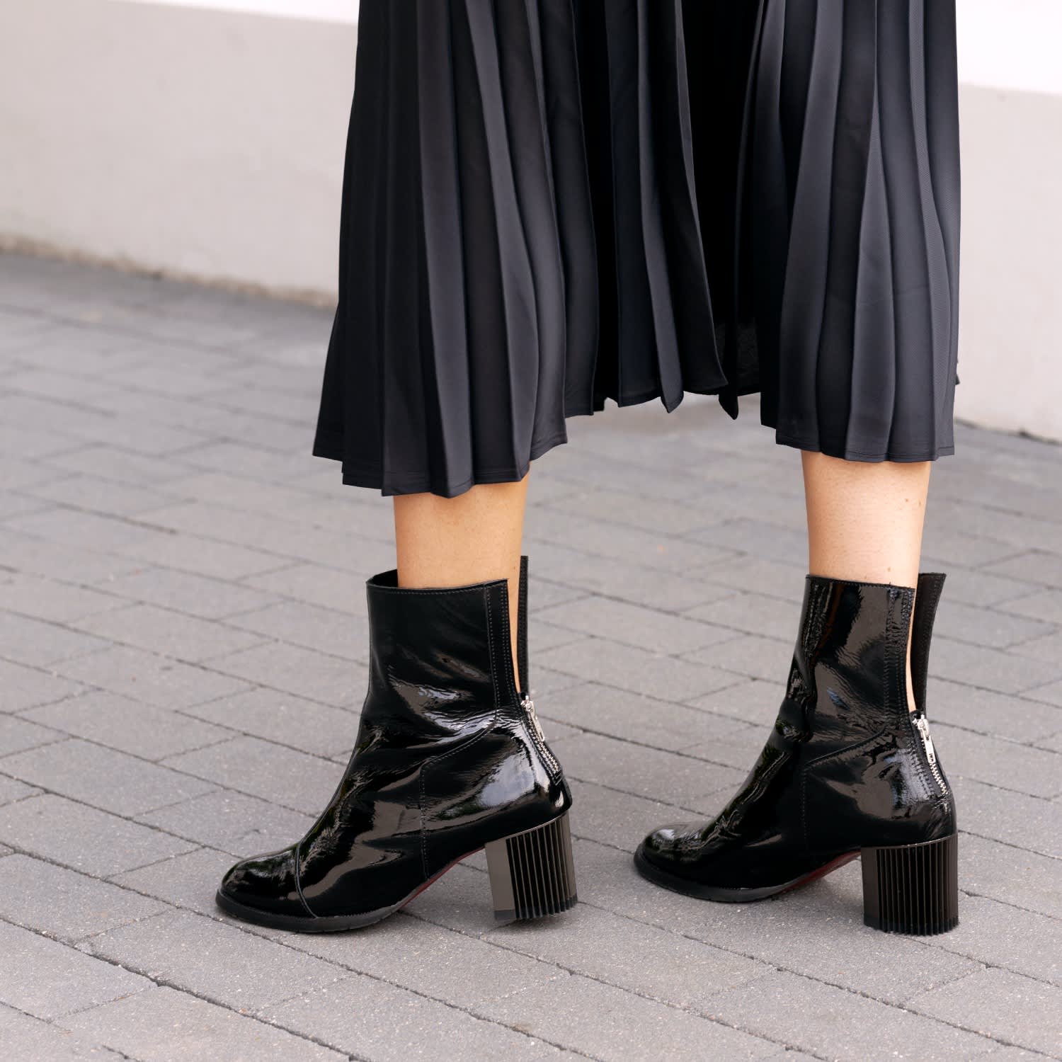 Black Patent Leather Heeled Ankle Boots, Mas Laus