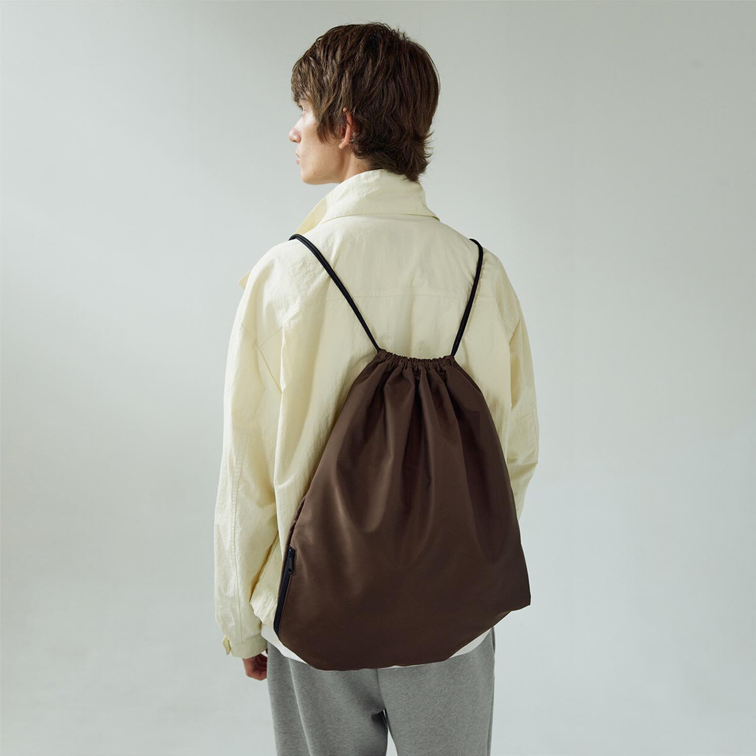 バックパック・リュック HAHARCHIVE Waterloo drawstring bag brown Waterloo Drawstring Bag - Brown | HAH ARCHIVE | Wolf & Badger