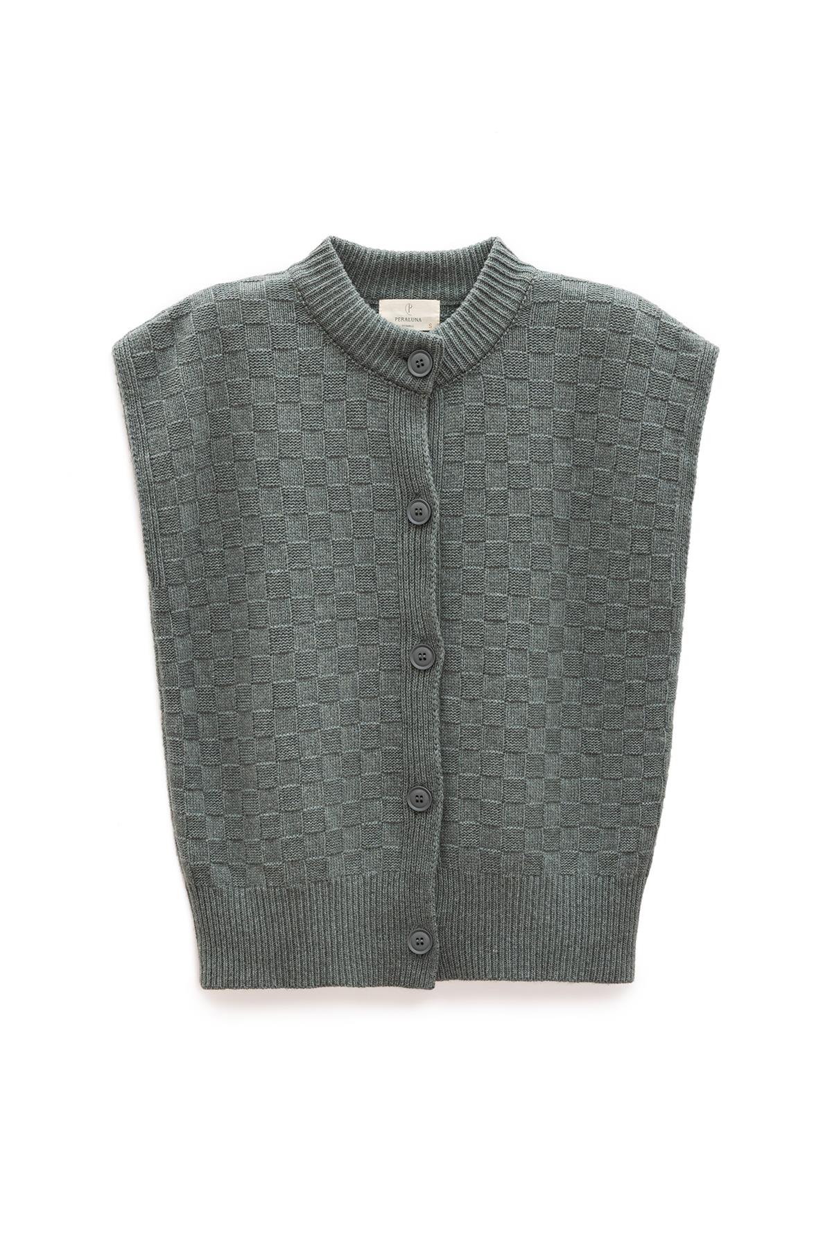 Peraluna Women's Yvette Buttoned Knit Vest In Cactus Green In Green