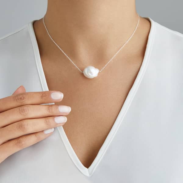 Lily & Roo Sterling Silver Baroque Pearl Choker In Pearl