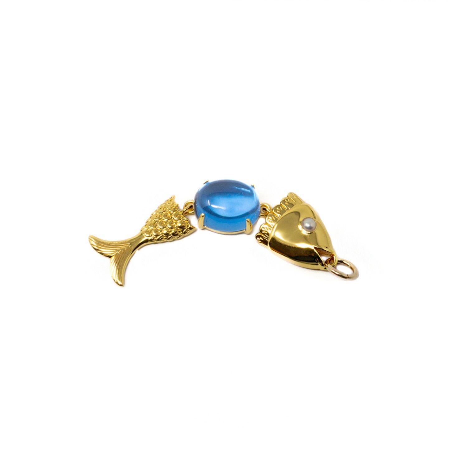 Nasi Silver Women's Swimming Fish Neshama Pendant- Blue Spinel- Gold In Blue
