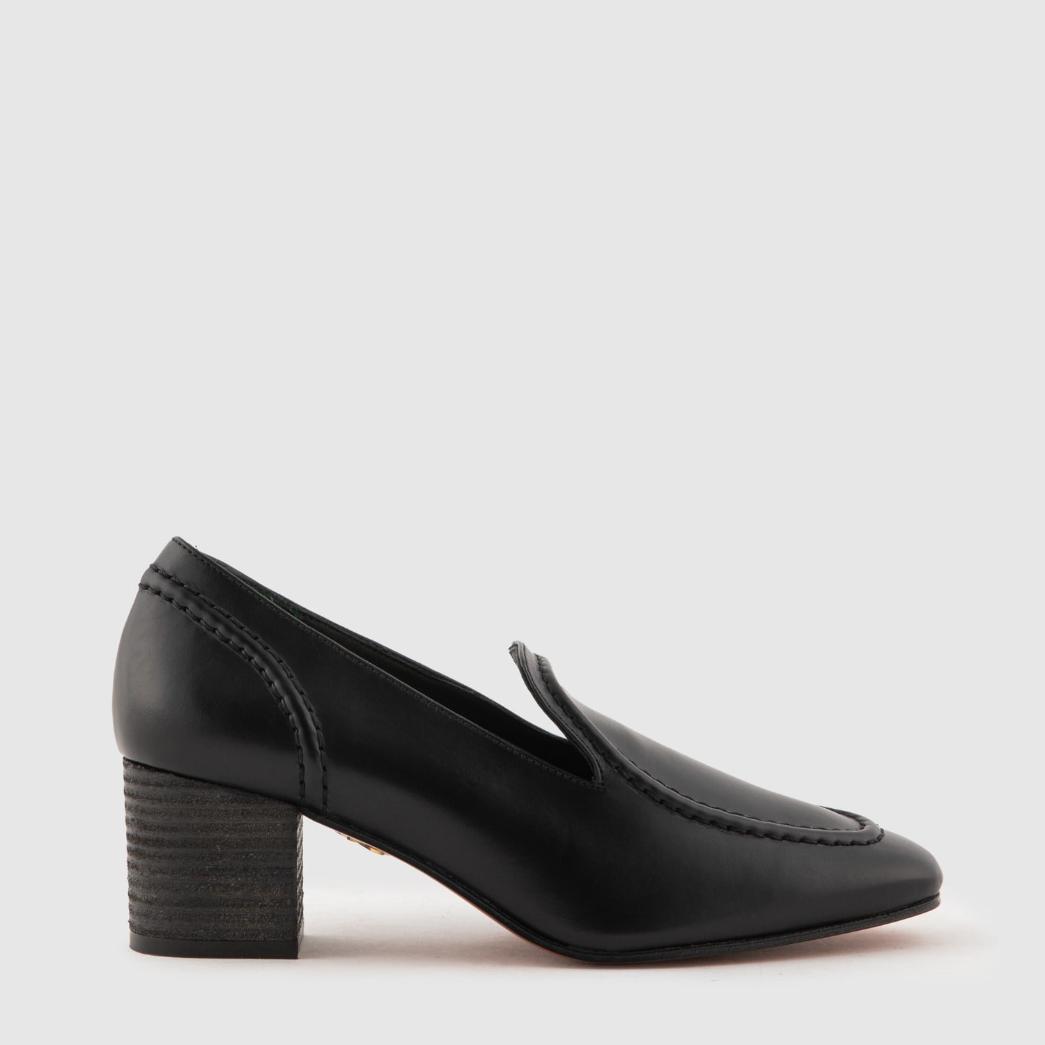 Mariano Shoes Women's Alfama Pump Black
