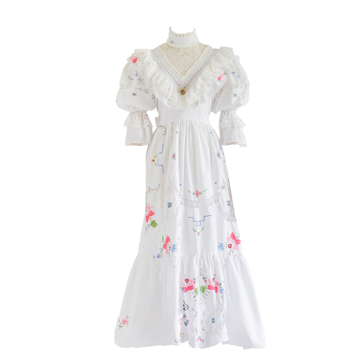 Women’s Re-Design Upcycled Rose Embroidered White Maxi Dress Medium Sugar Cream Vintage