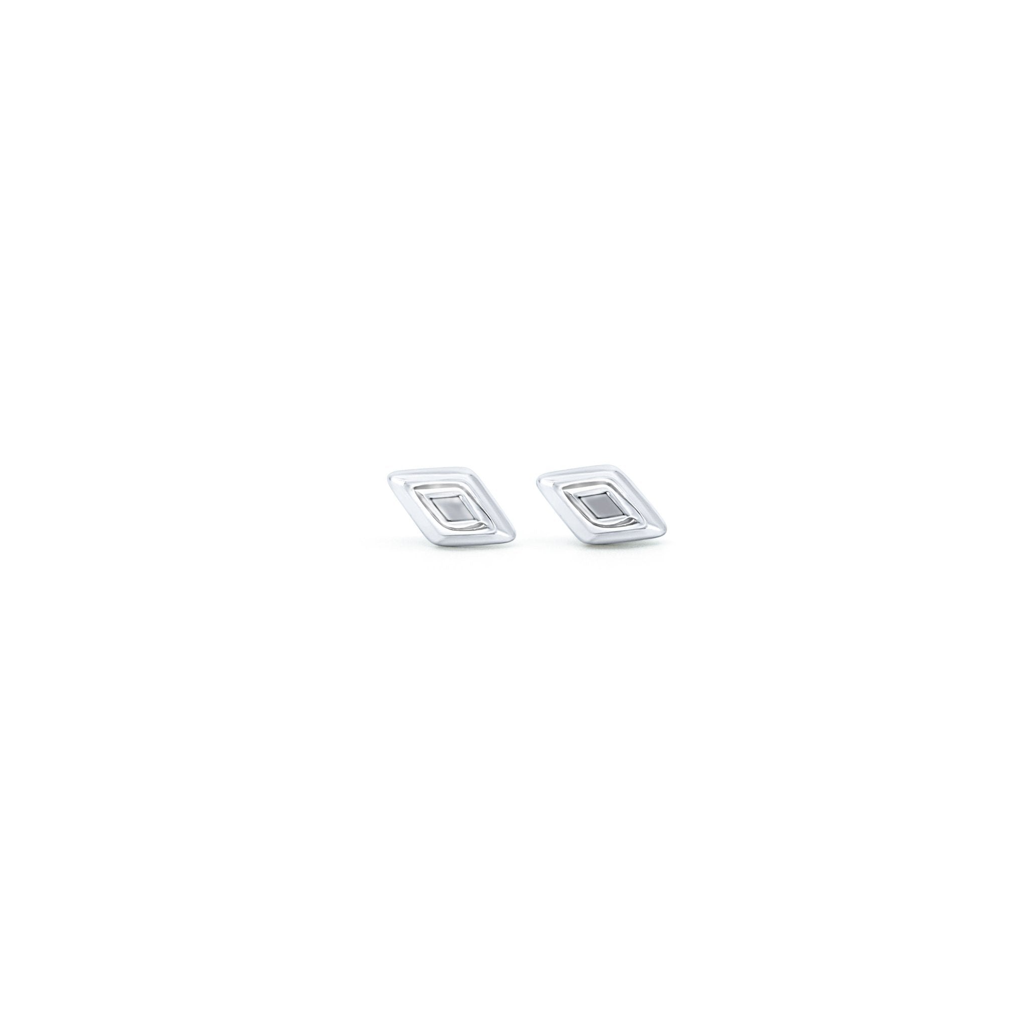 Rraine Jewelry Women's Silver Classic Studs In Silver