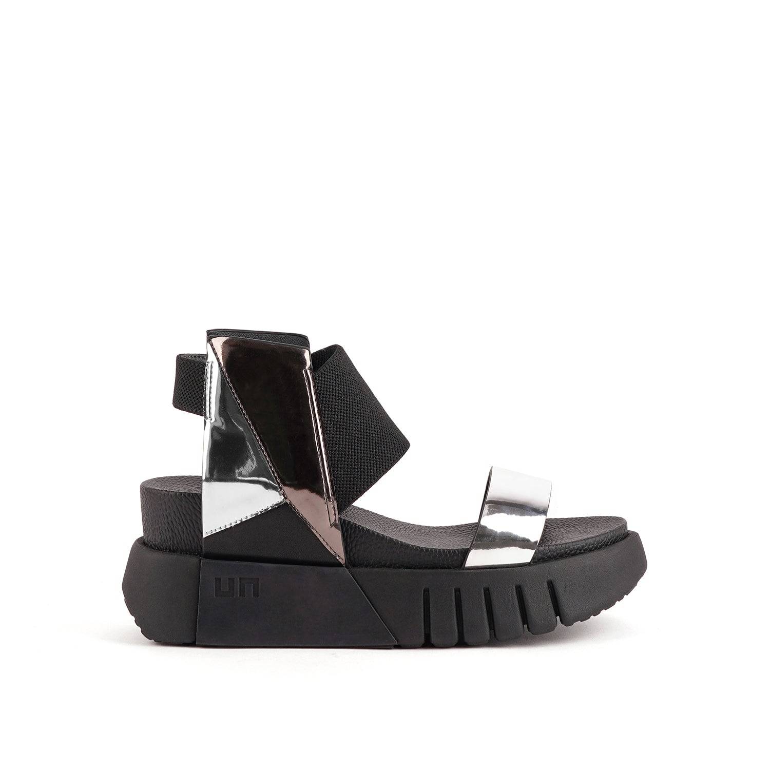 Women's Silver / Black Delta 3D Sandal