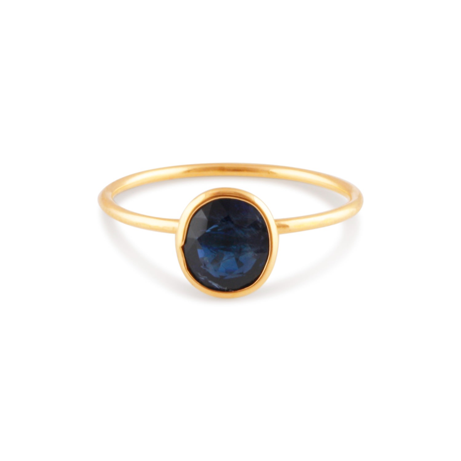 Women’s Blue Sapphire Unshape Ring In 18K Yellow Gold Tresor Collection