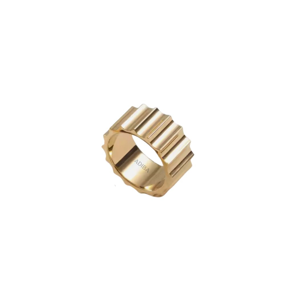 Adiba Women's Gold Machina Gear Stainless Steel Band Ring
