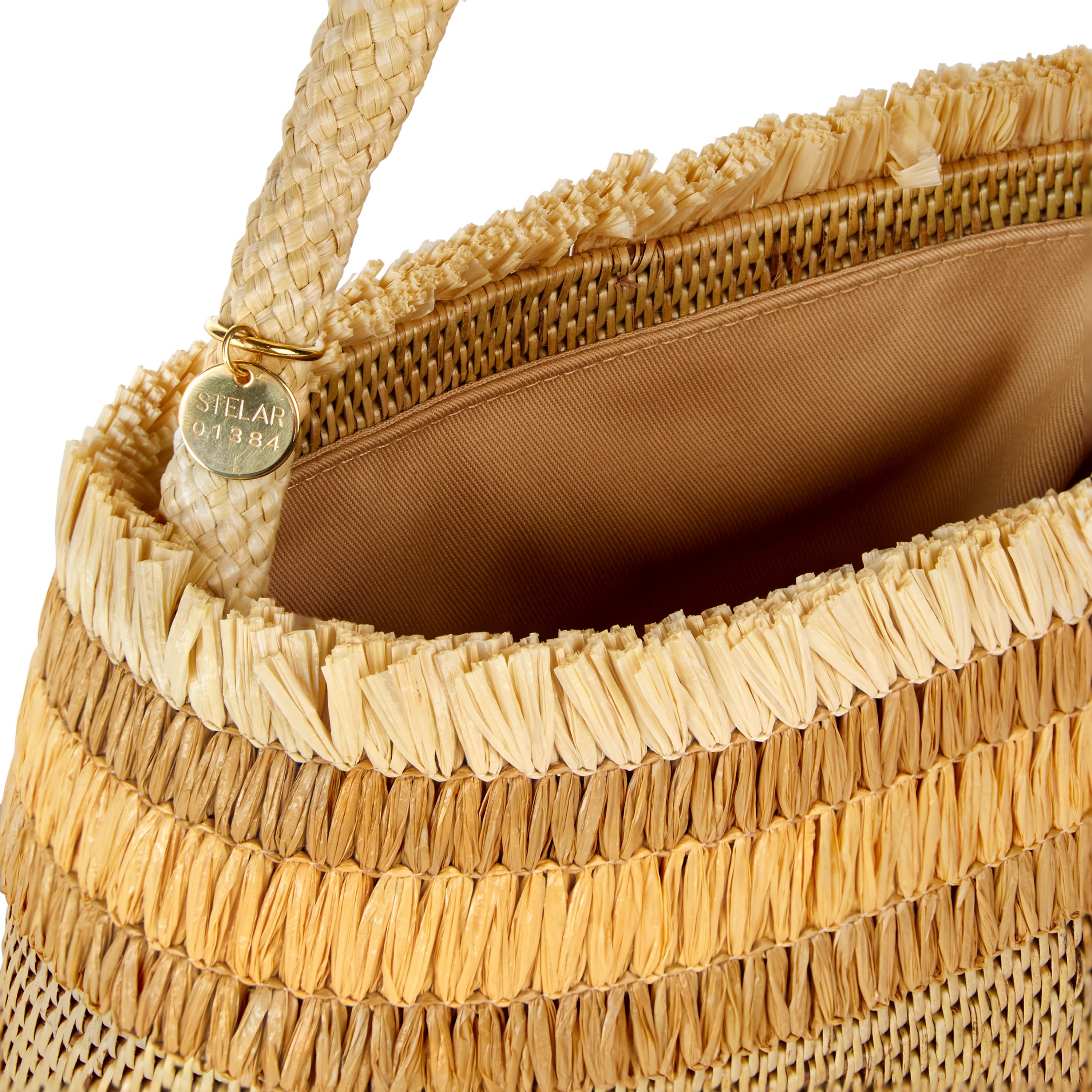 Do you know raffia ? – Contre Allée