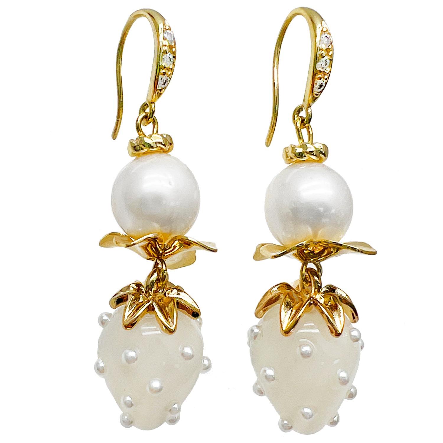 Women’s Freshwater Pearls With White Strawberry Earrings Farra