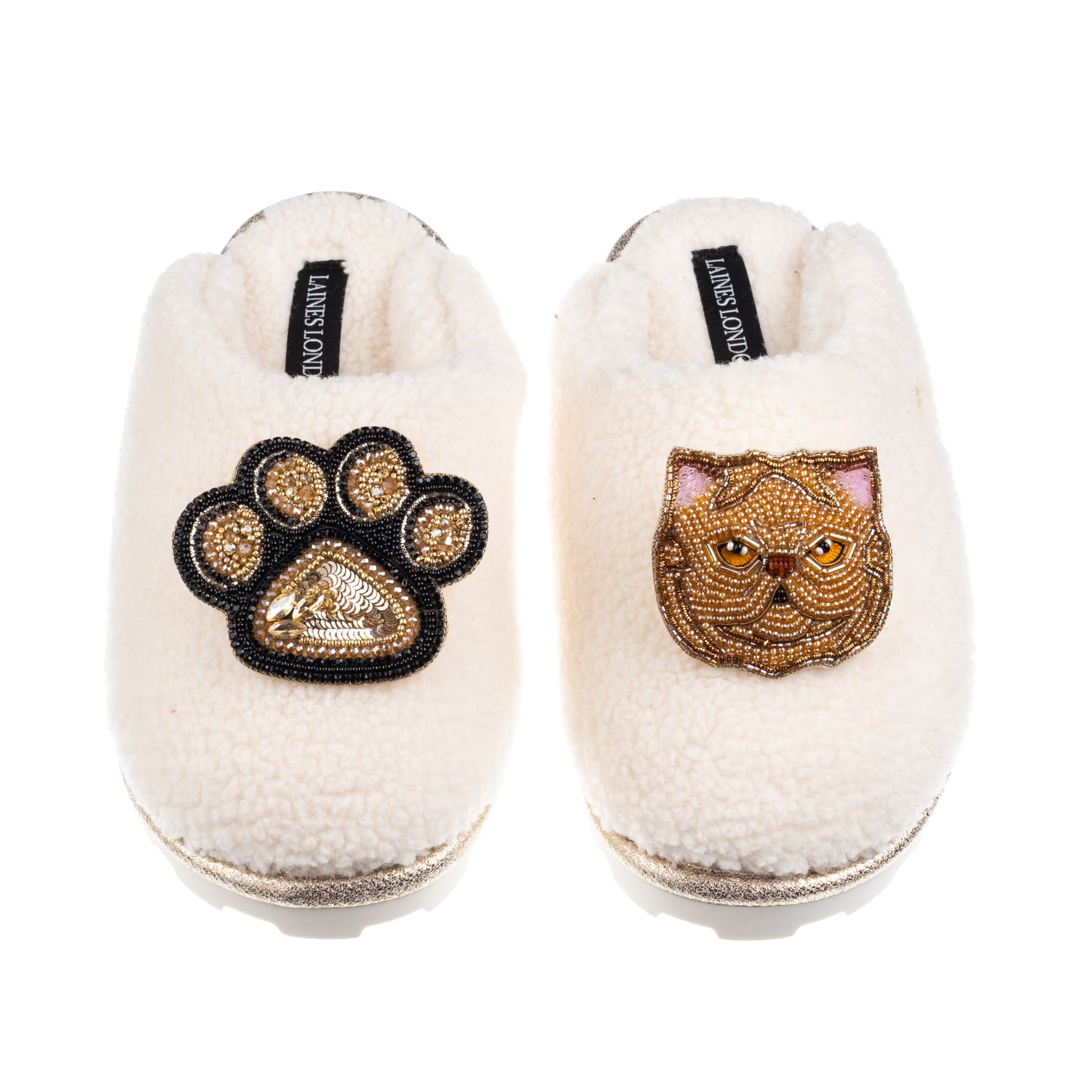 Laines London Women's Neutrals / White Teddy Closed Toe Slippers With Paw & Ginger Persian Cat Brooches - Cream In White