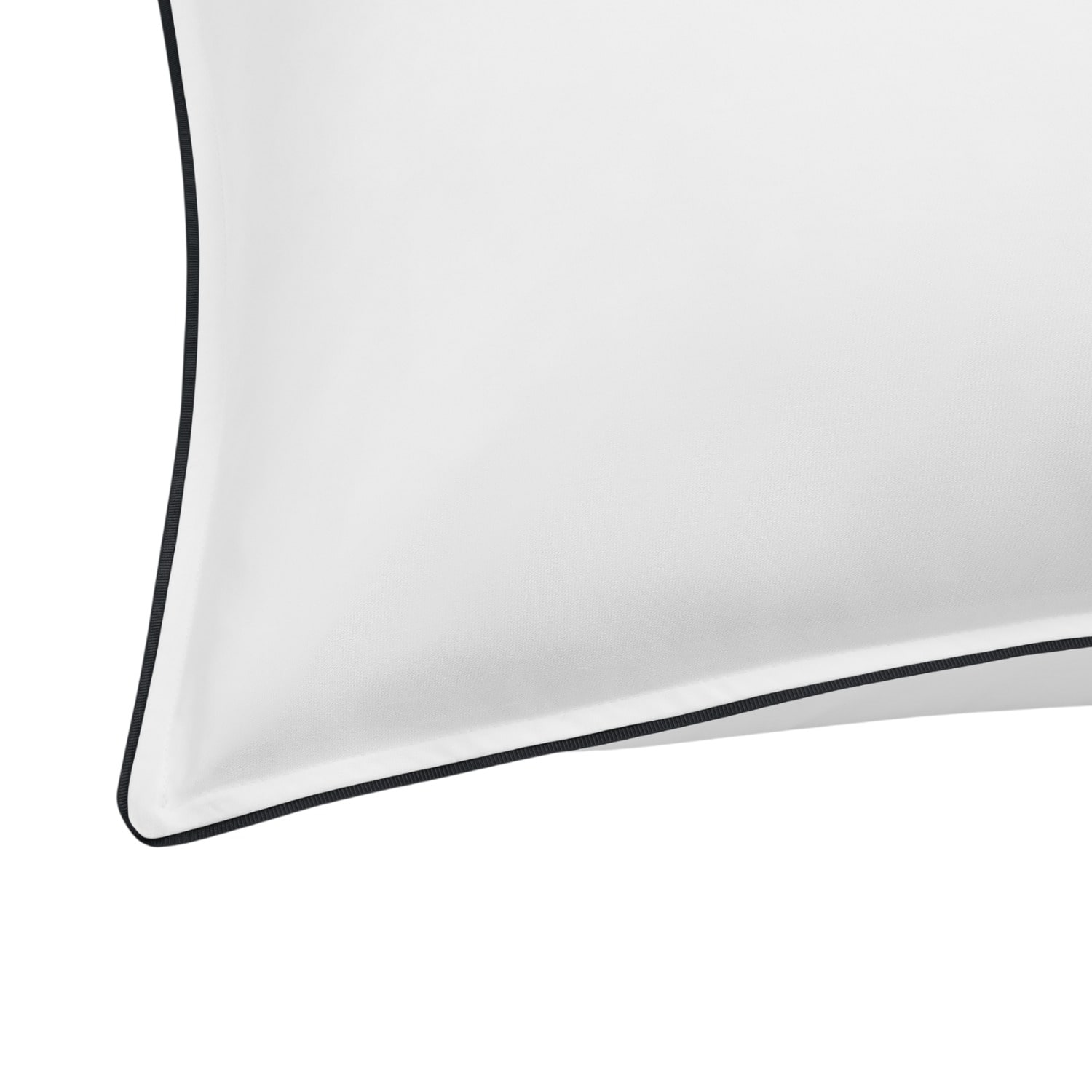 London & Avalon White / Blue Island King Pillowcase - White With Navy Trim In White/blue