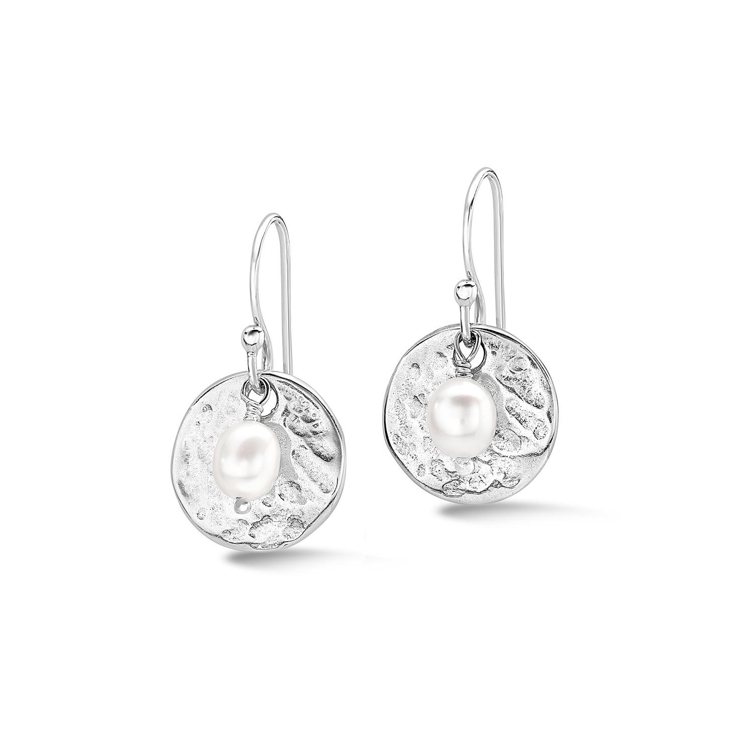 Dower & Hall Hammered Disc And White Freshwater Pearl Nomad Earrings In Metallic