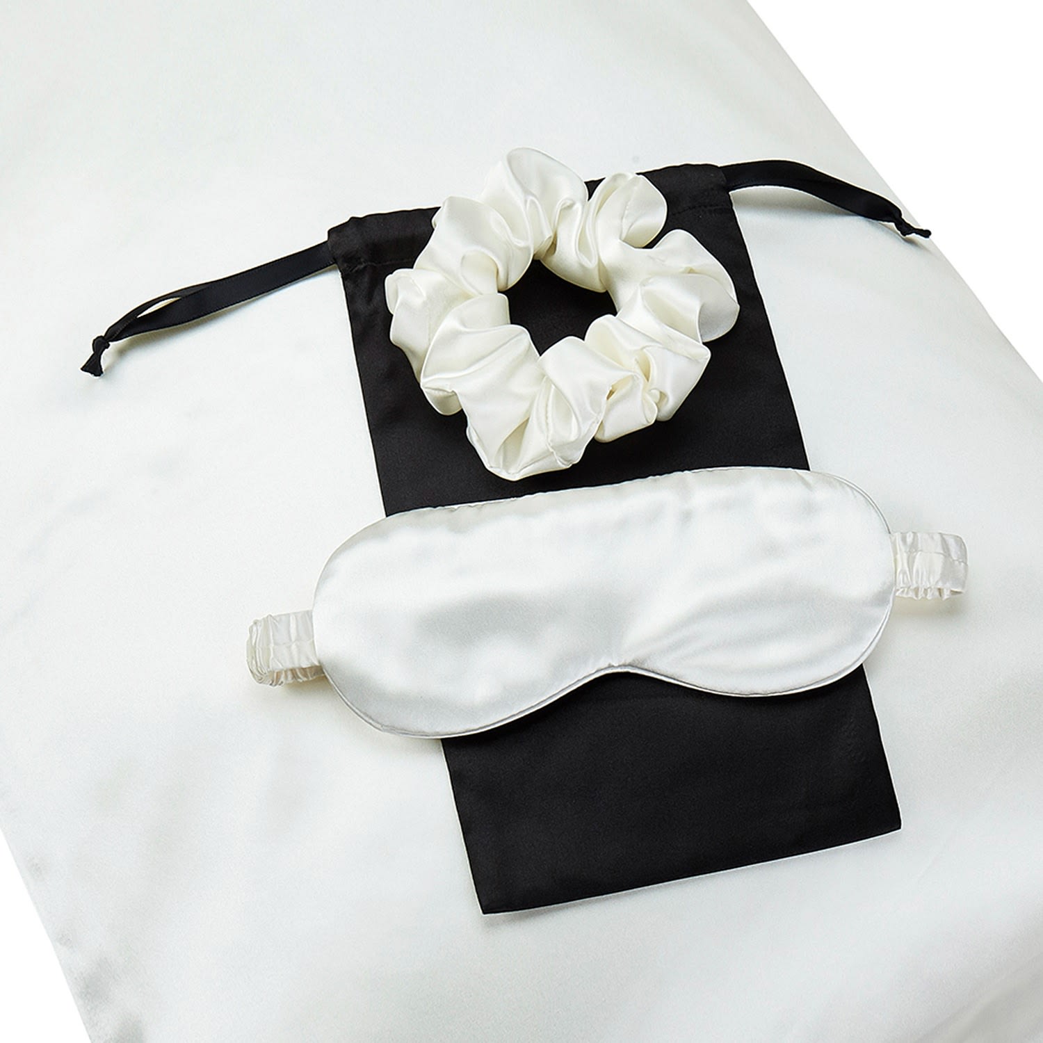 White Gift Set: Ivory Pure Mulberry Silk Pillowcase, Eye Mask And Scrunchies Queen Size Us Queen Soft Strokes Silk