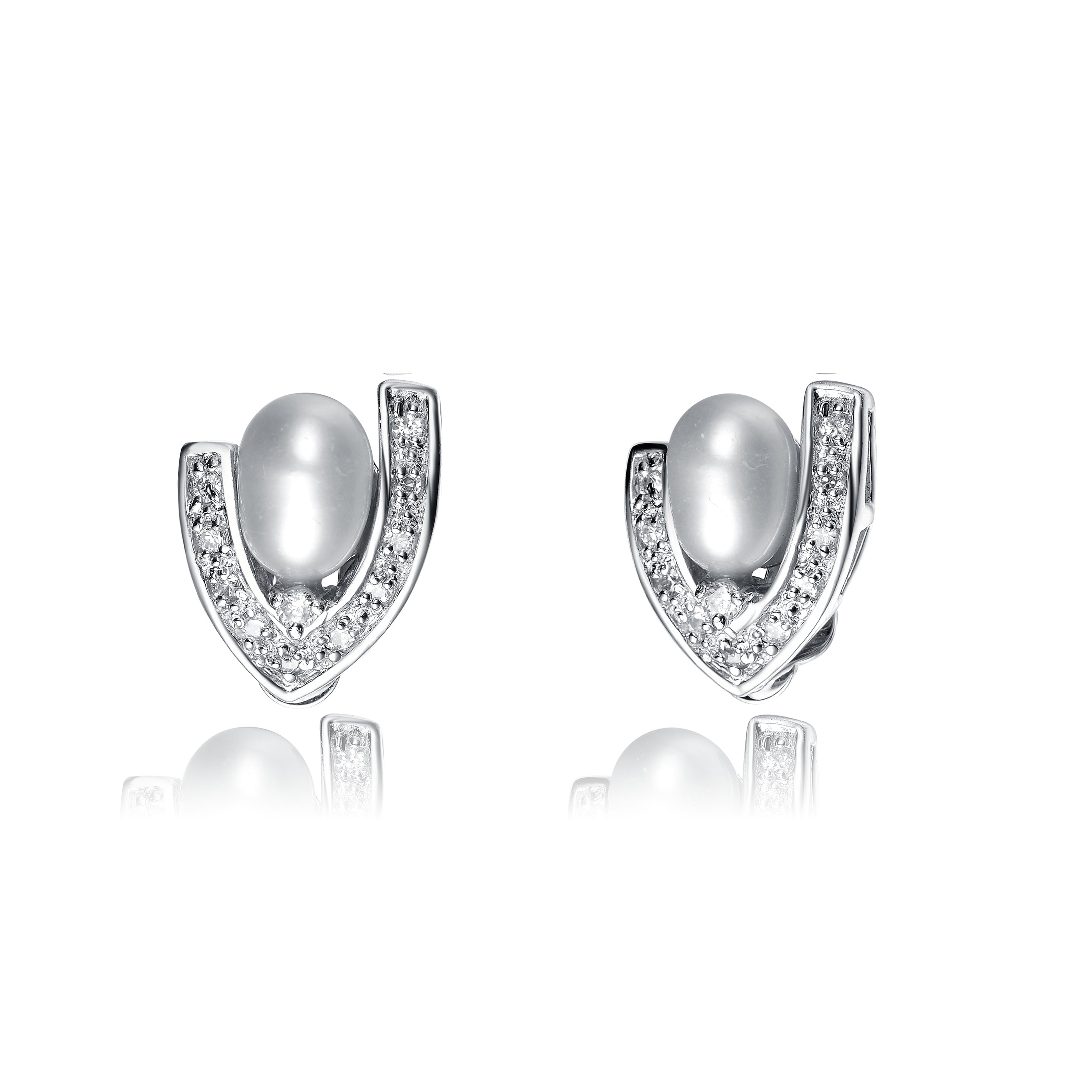 Women’s White / Silver Sterling Silver Pearl And Cubic Zirconia Halo Stud Earrings Genevive Jewelry