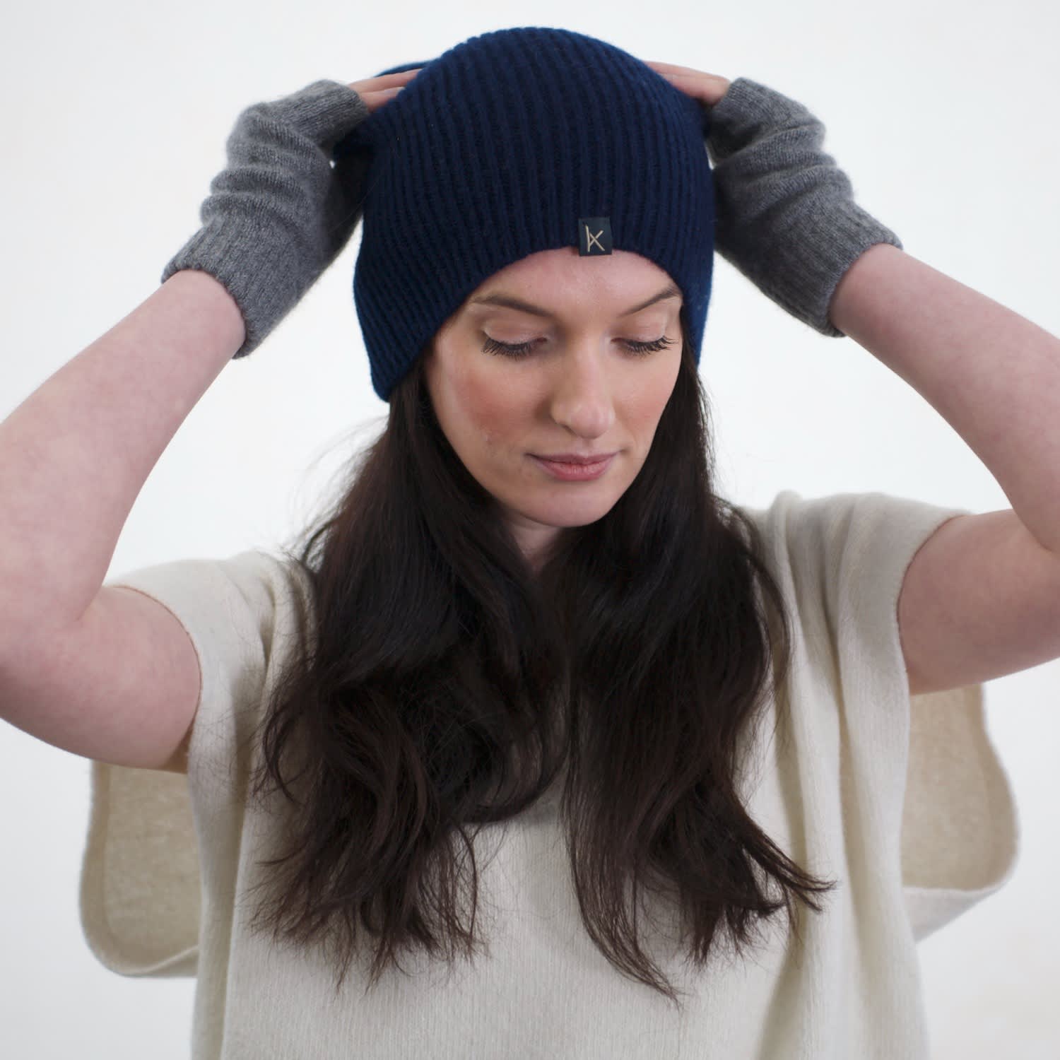 Vicuna Deluxe Knitted Cashmere Beanie Hat | Kinalba | Wolf & Badger