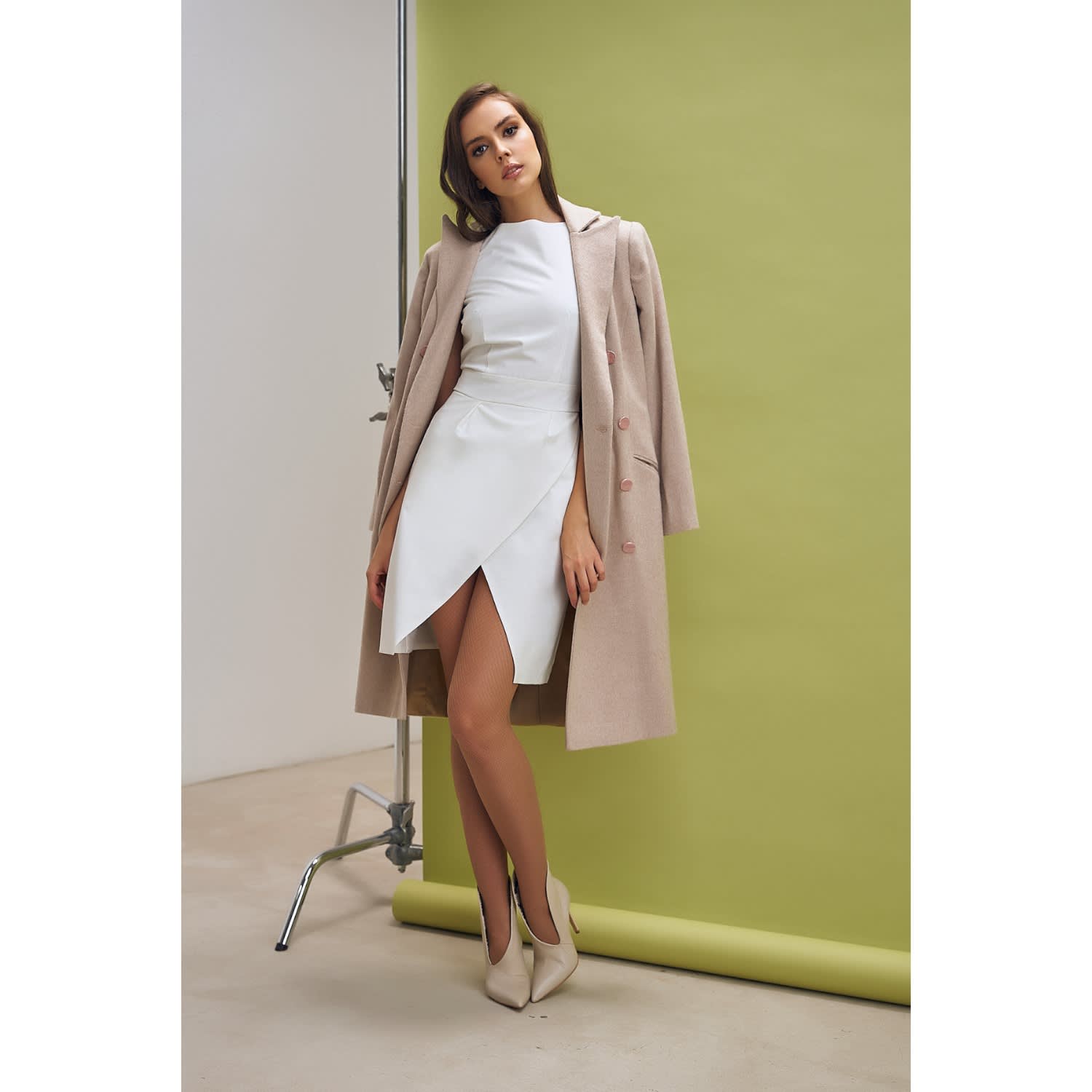 Round Neckline Wrap Midi Dress - White | AVENUE N29 | Wolf & Badger