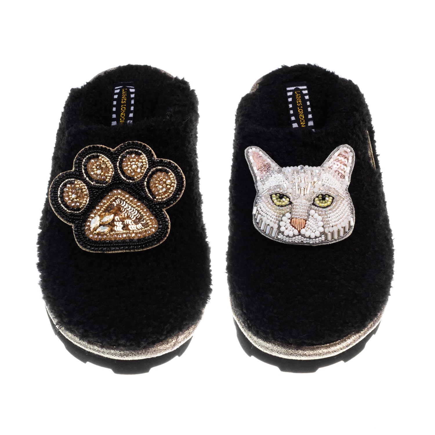 Women’s Teddy Closed Toe Slippers With Lily The White Cat & Paw Brooches - Black Large Laines London