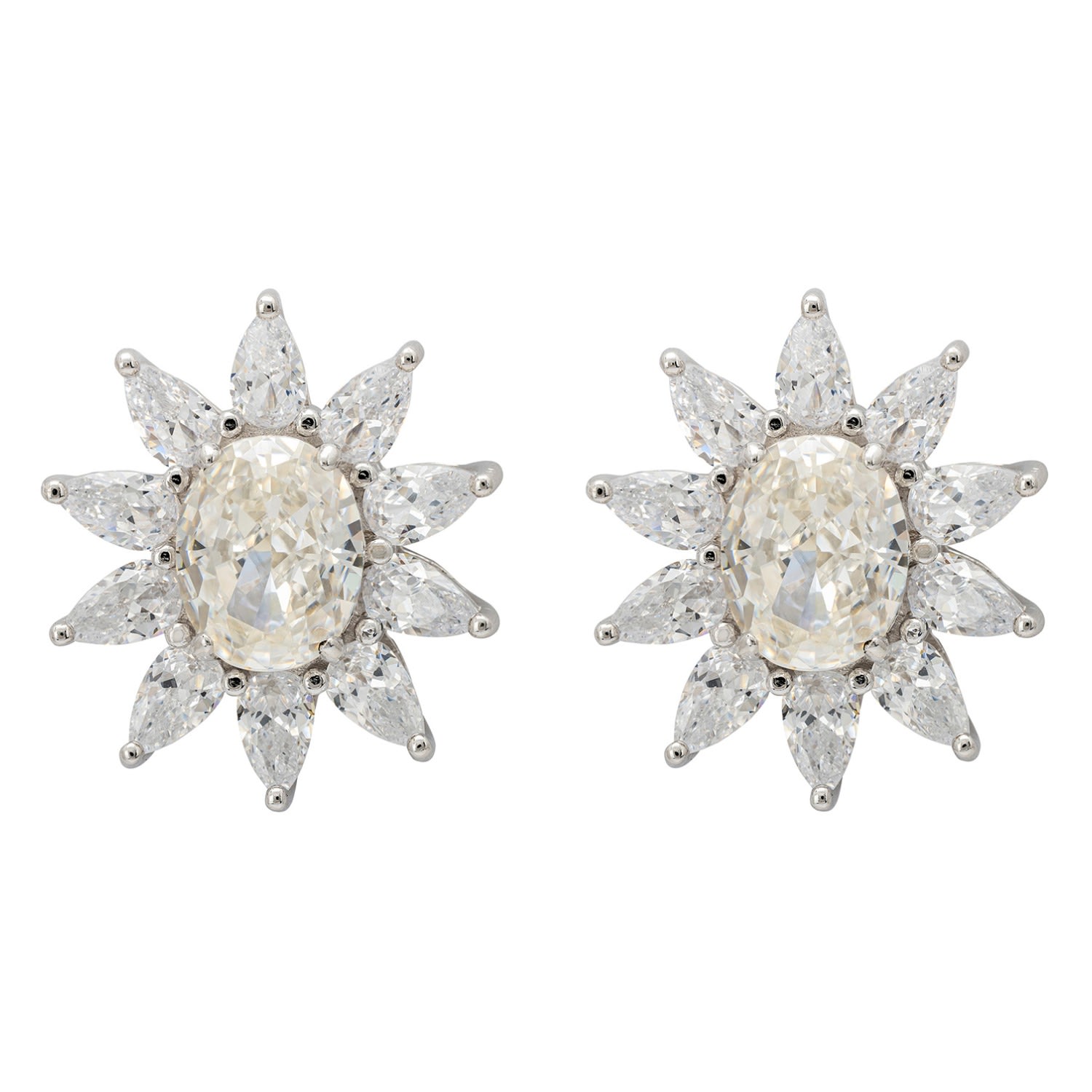 Women’s White / Silver Daisy Gemstone Stud Earrings Moissanite Silver Latelita