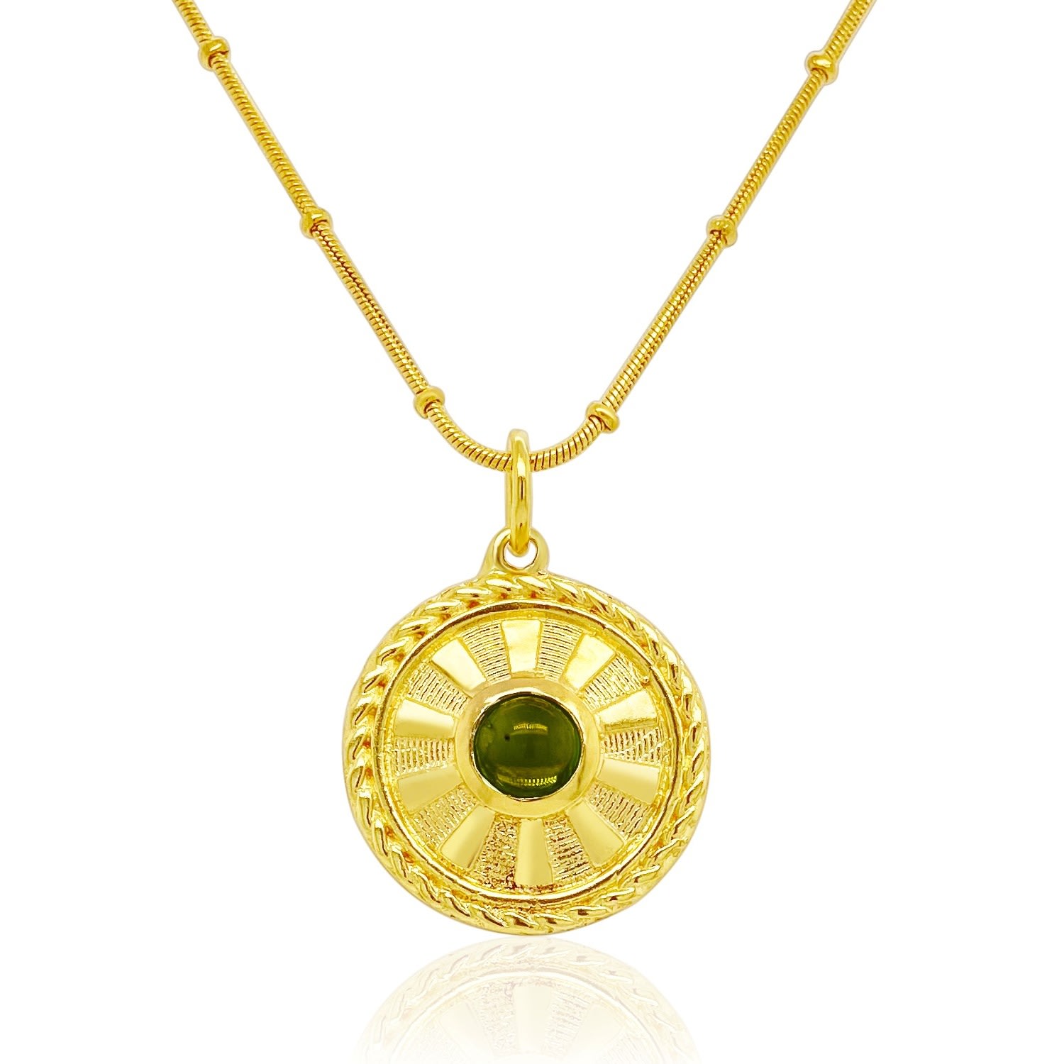 Gem Bazaar Jewellery Women's Green Peridot Birthstone Mythology Pendant In Green