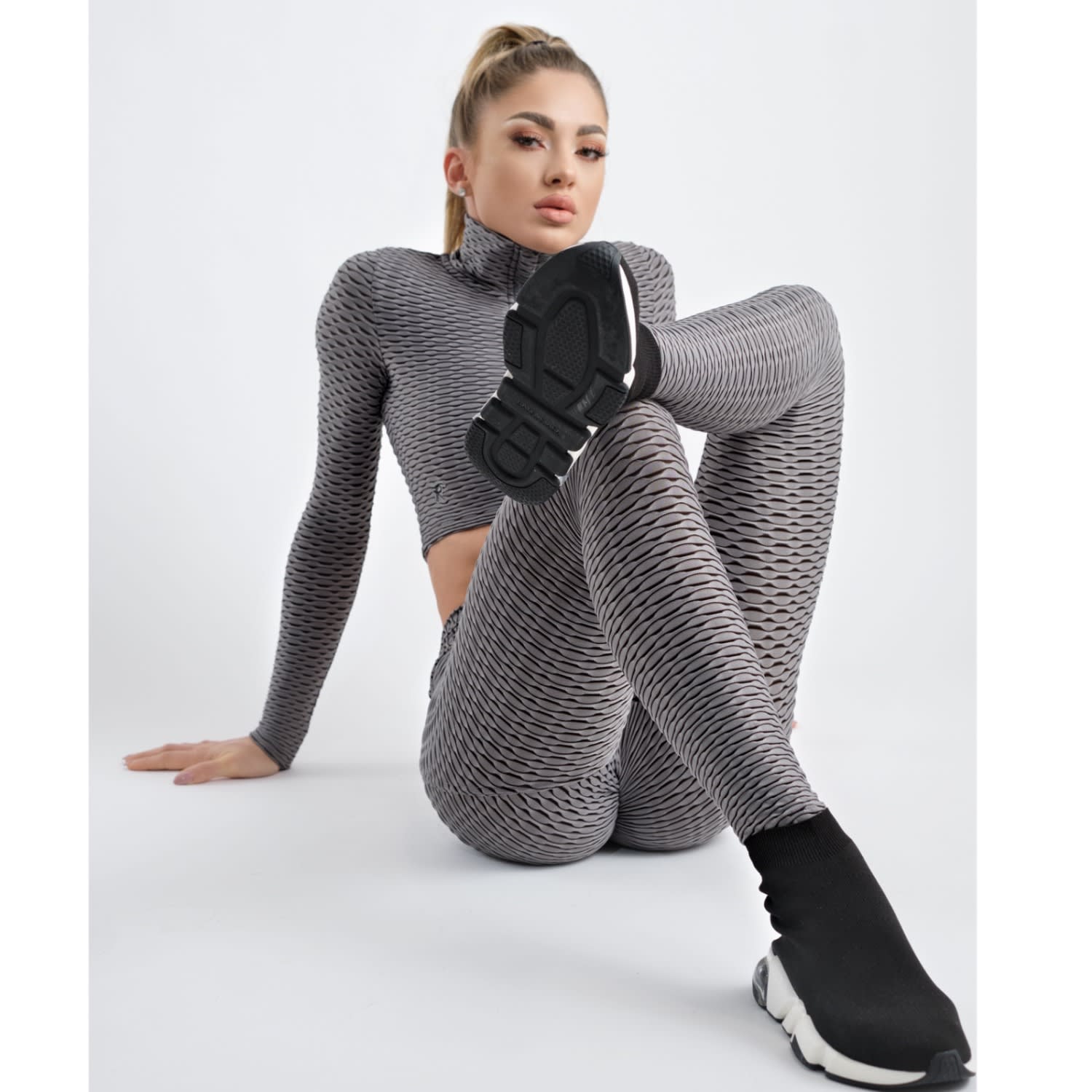 Grey patterned sale leggings