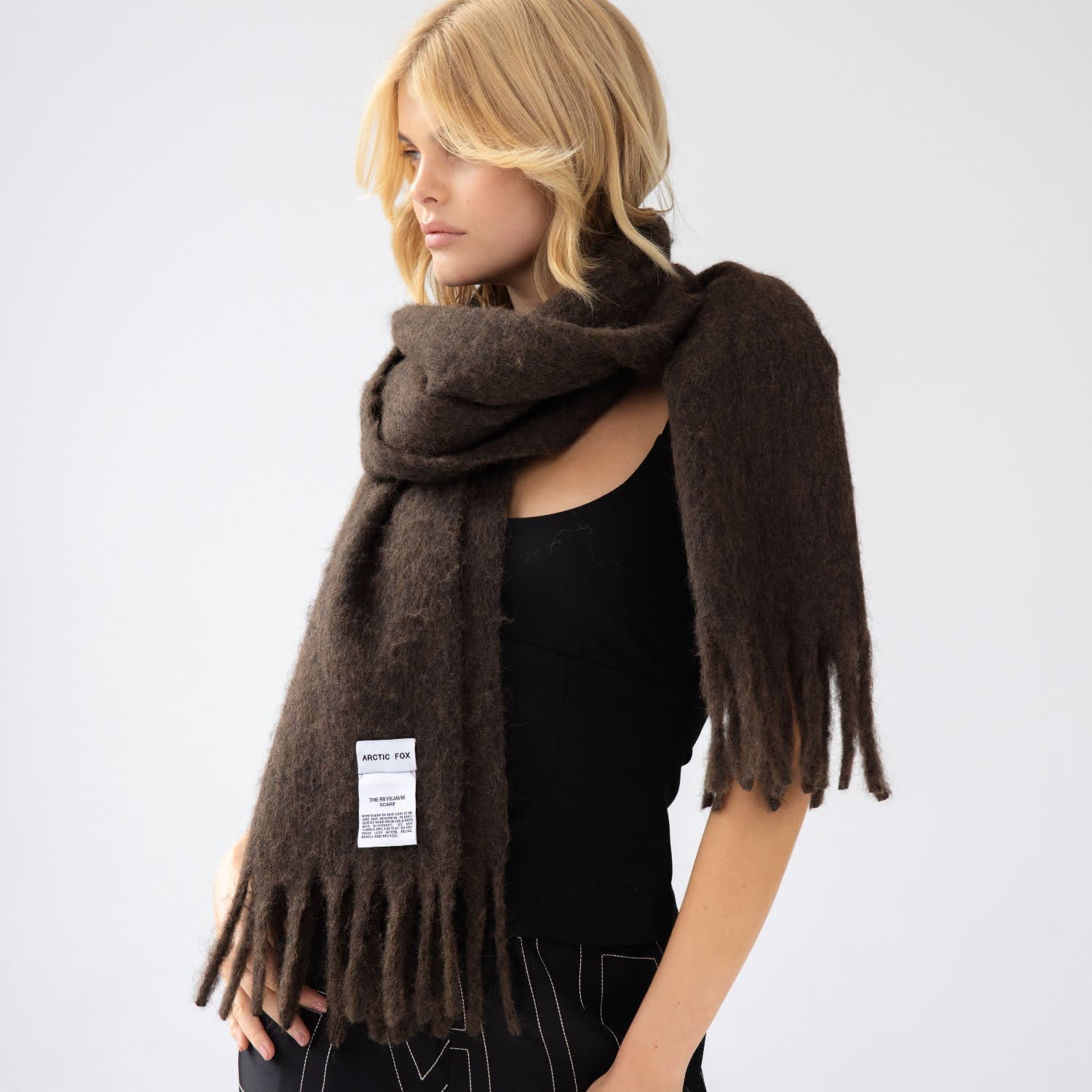 新品未使用！bbblllaaahhh SCARF FOR A COLD DAY The Reykjavik Scarf With Wool - Dark Chocolate | Arctic Fox & Co