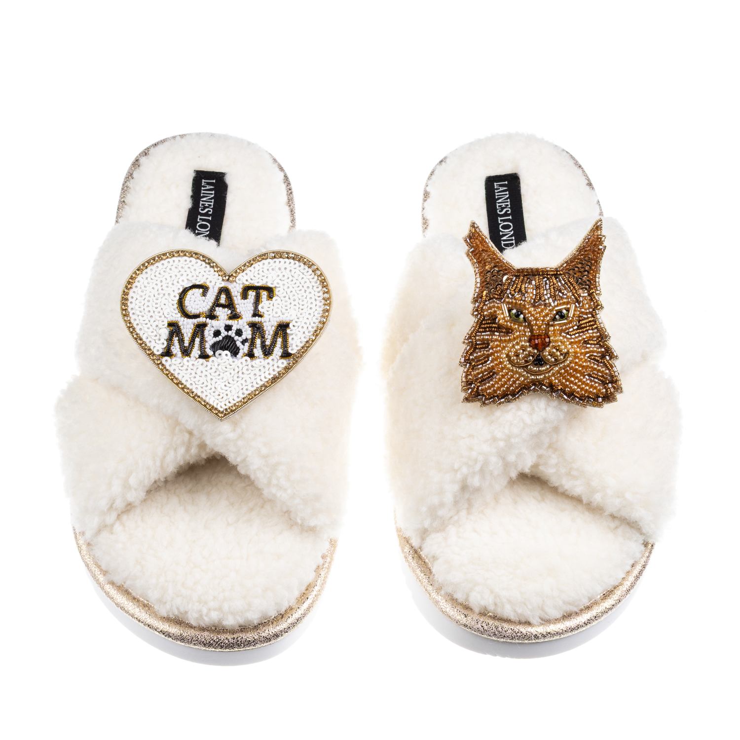 Laines London Women's Neutrals / White Boucle Slippers With Cat Mum/mom & Maine Coon Cat Brooches - Cream In White
