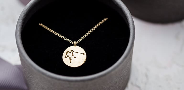 Topshop star sign necklace hotsell