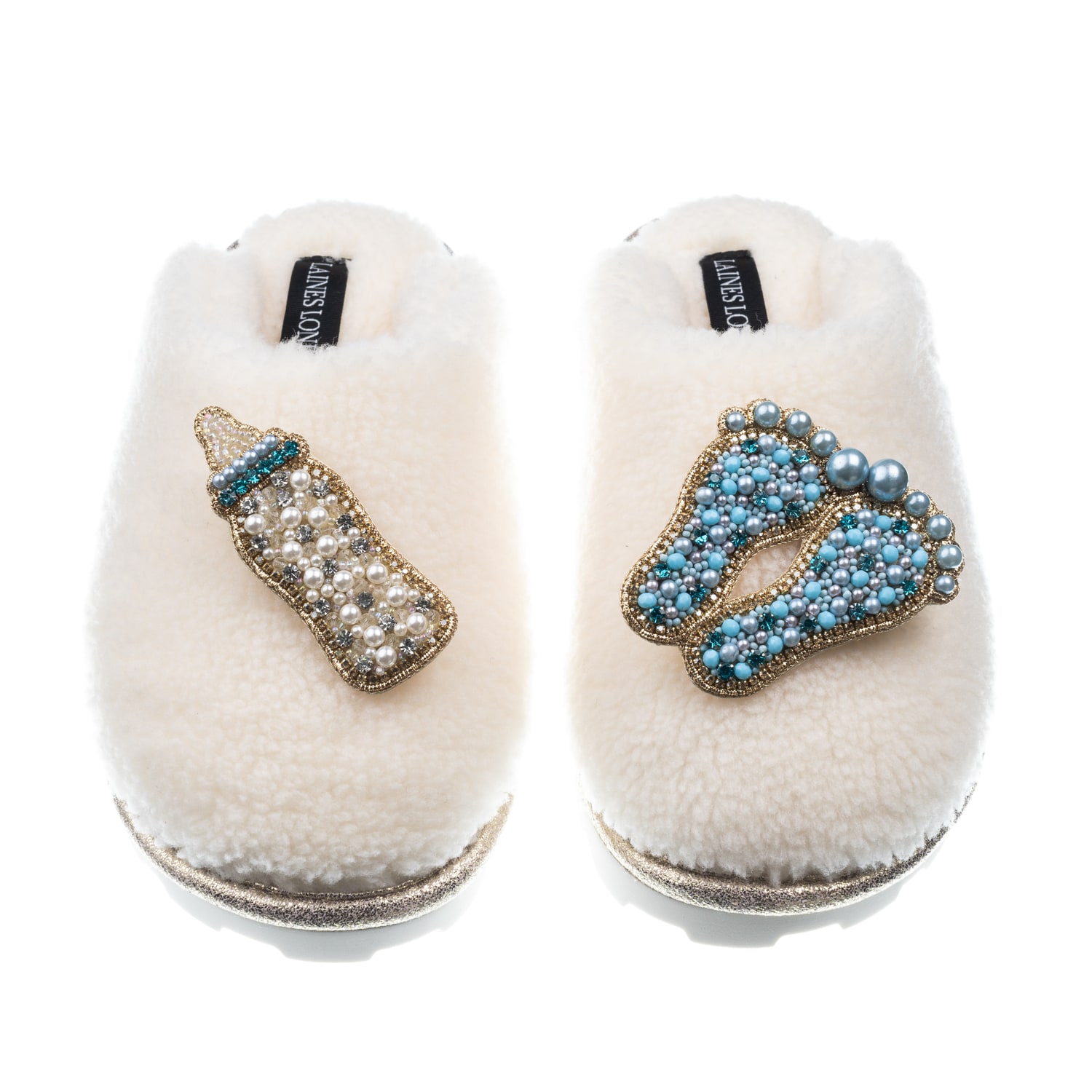 Laines London Women's White Teddy Closed Toe Slippers With Baby Boy Brooches - Cream In White