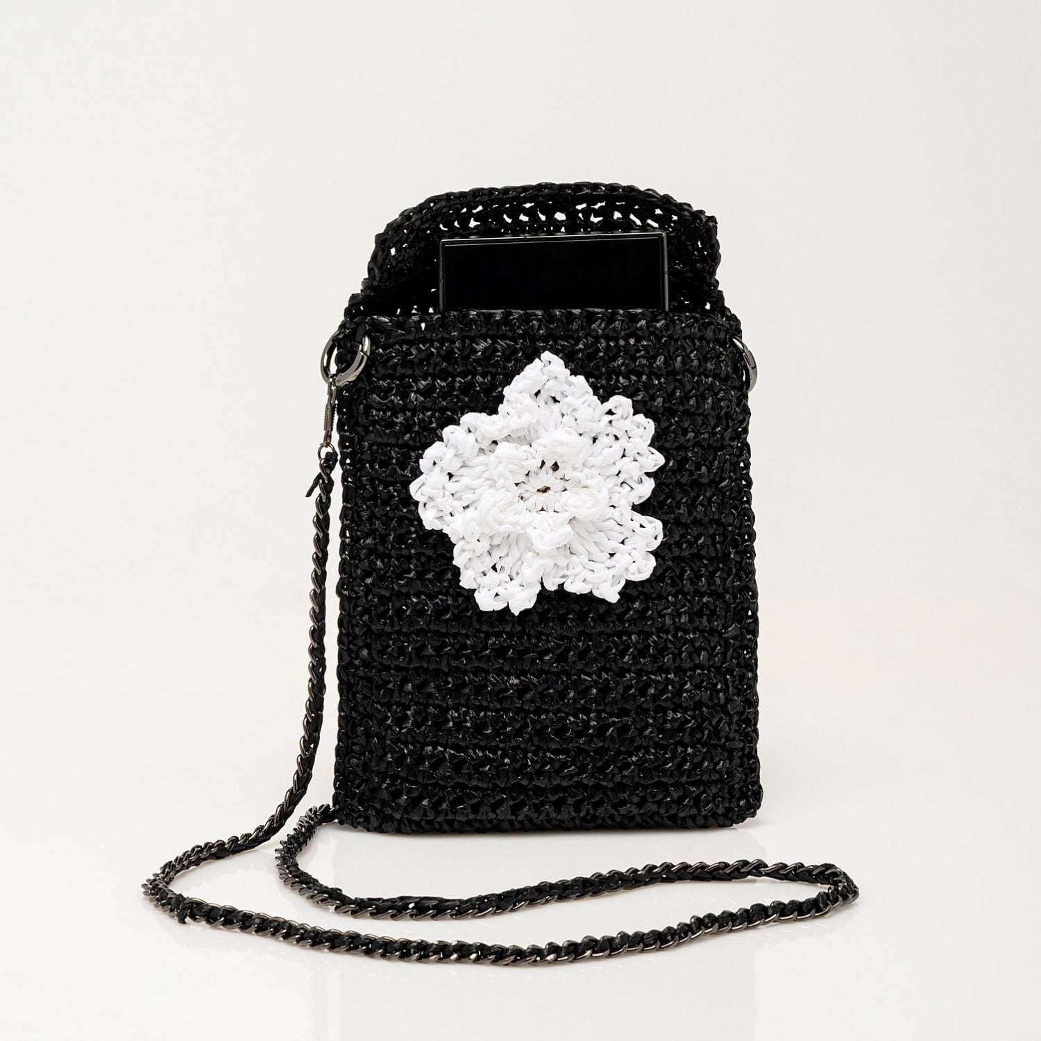Sibylla Delphica Black / White Handmade Crochet Phone Case - Black In Multi