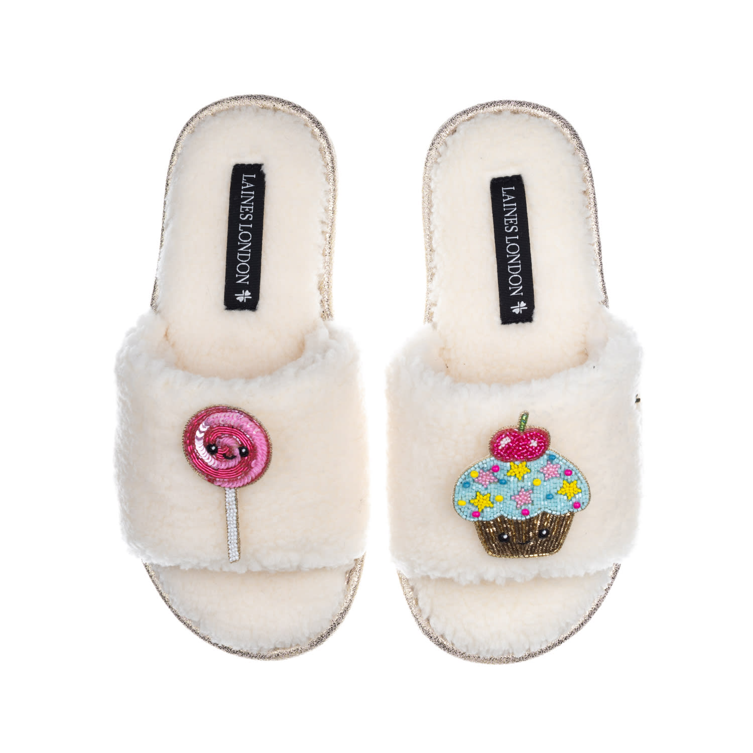 Laines London Women's White Teddy Slider Slippers With Laines Loveables Lollipop & Cupcake Brooches - Cream In White