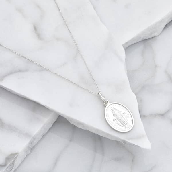 Lily & Roo Men's Sterling Silver Oval Virgin Mary Miraculous Medal In Miraculous