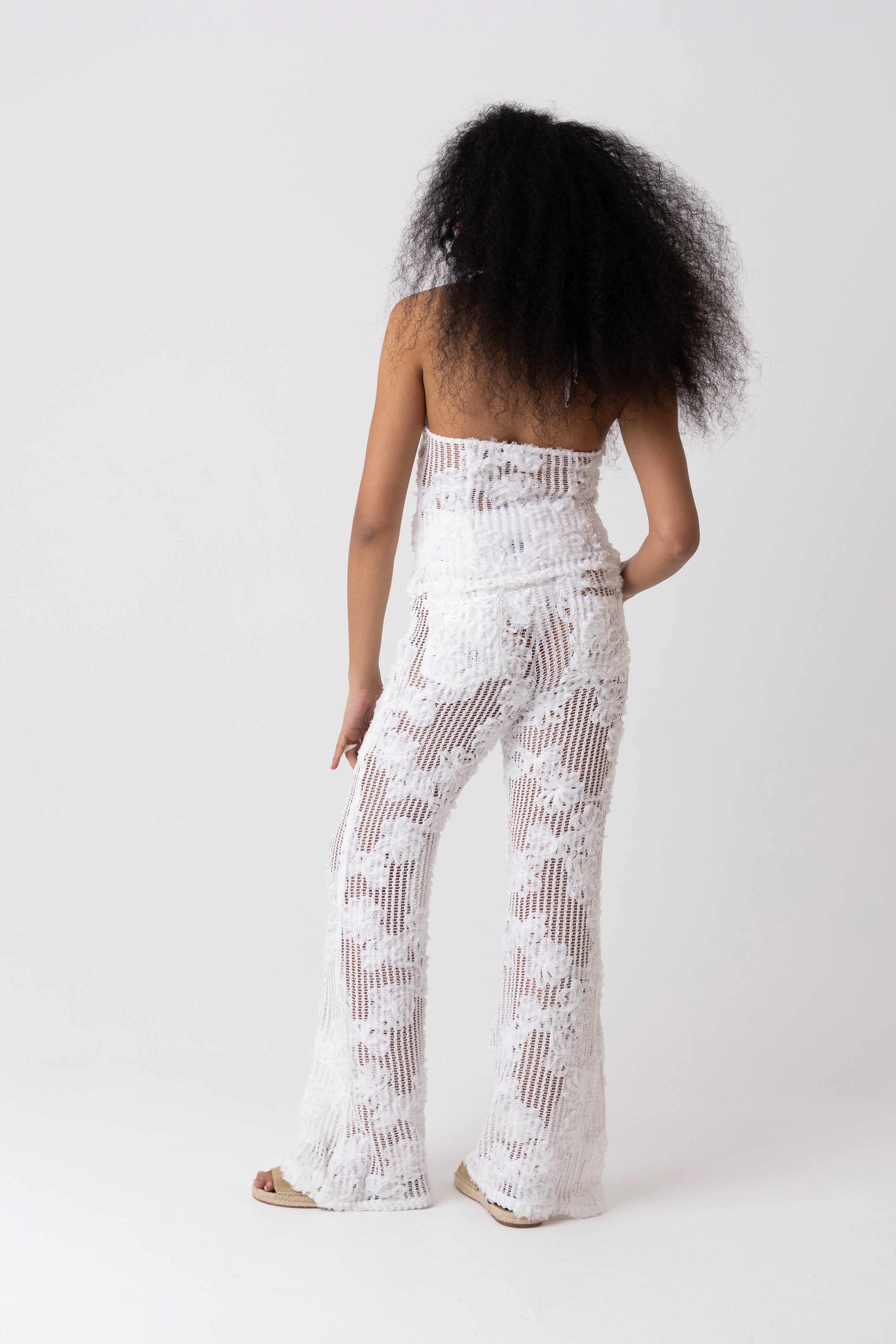 Cici White Crochet Floral Lace Top | AMY LYNN | Wolf & Badger
