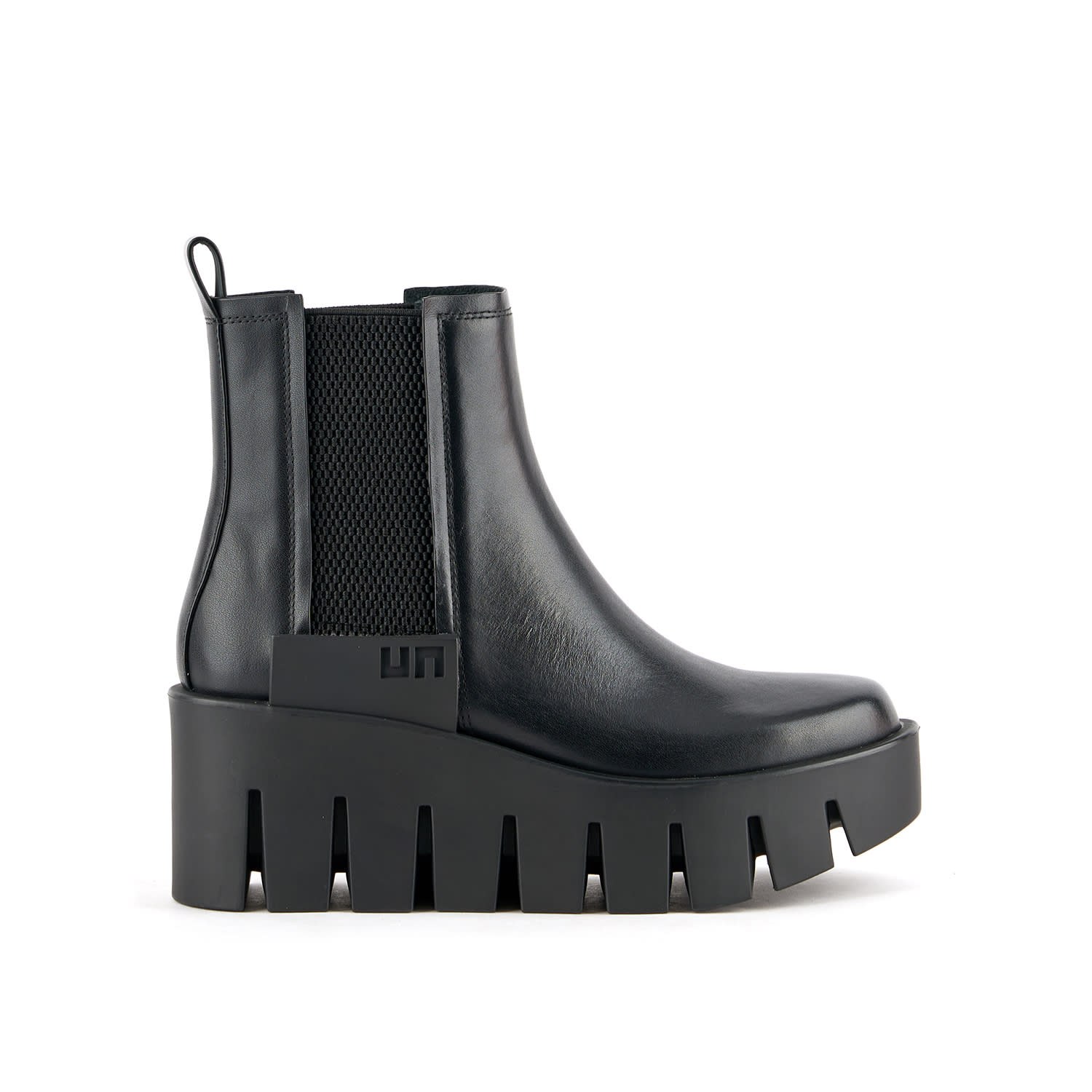 United Nude Grip Chelsea Lo Iv Boot In Black
