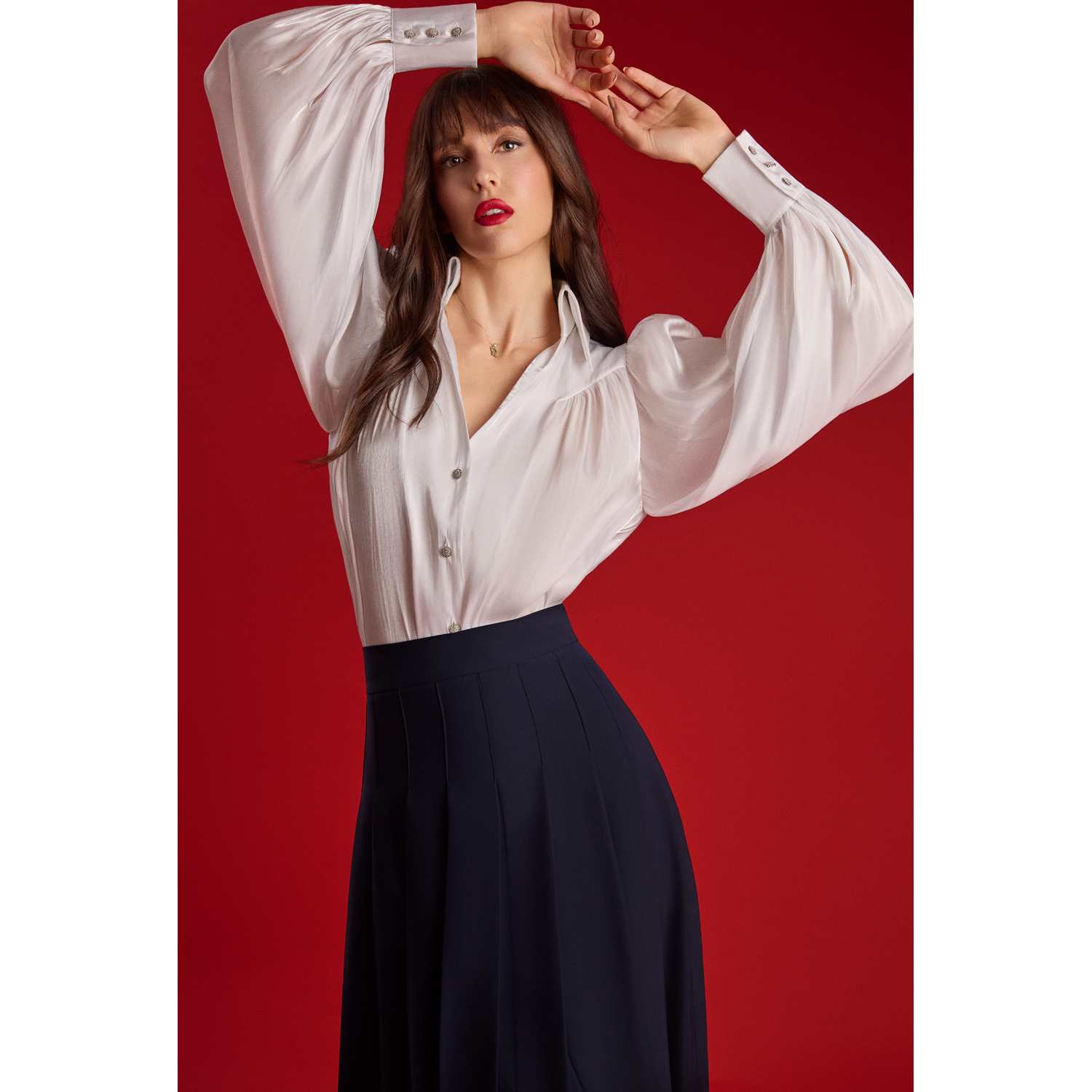 High-Waisted Pleated Midi Skirt With Asymmetric Slits - Navy