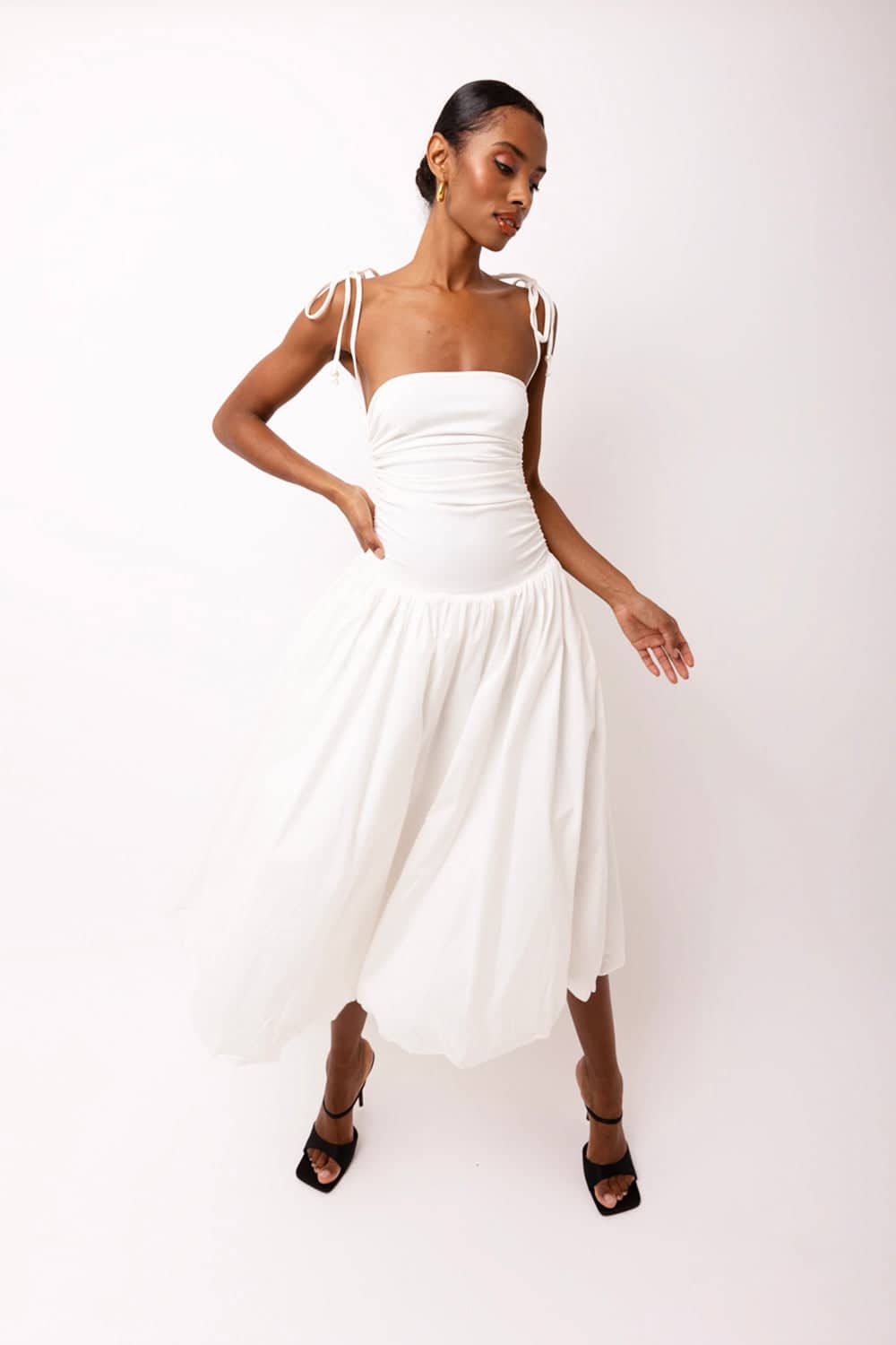 Alexa Rich Cotton White Puffball Dress | AMY LYNN | Wolf & Badger