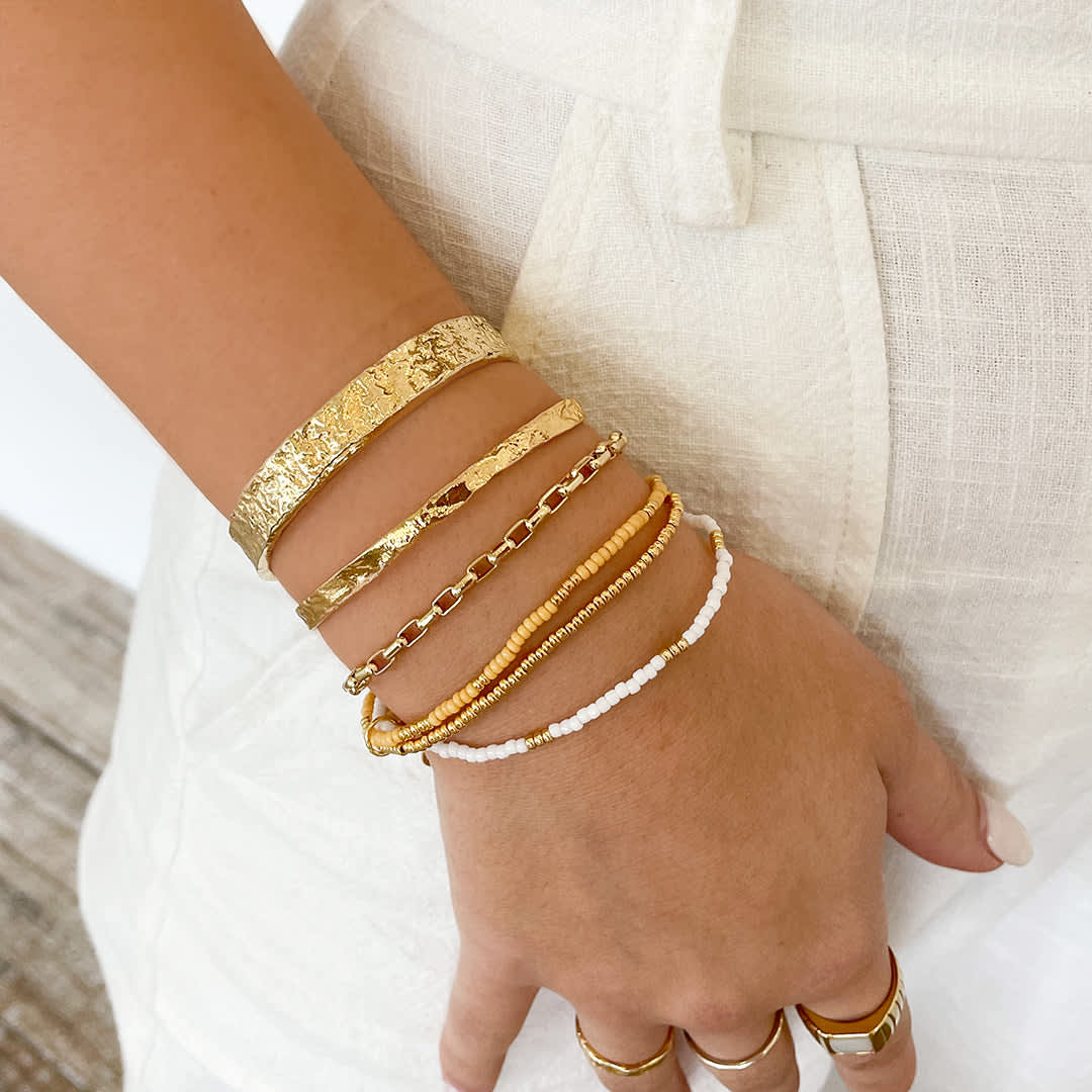 Meaningful Adornments: Symbolism Behind Hazel Bracelets - Finger Ballet
