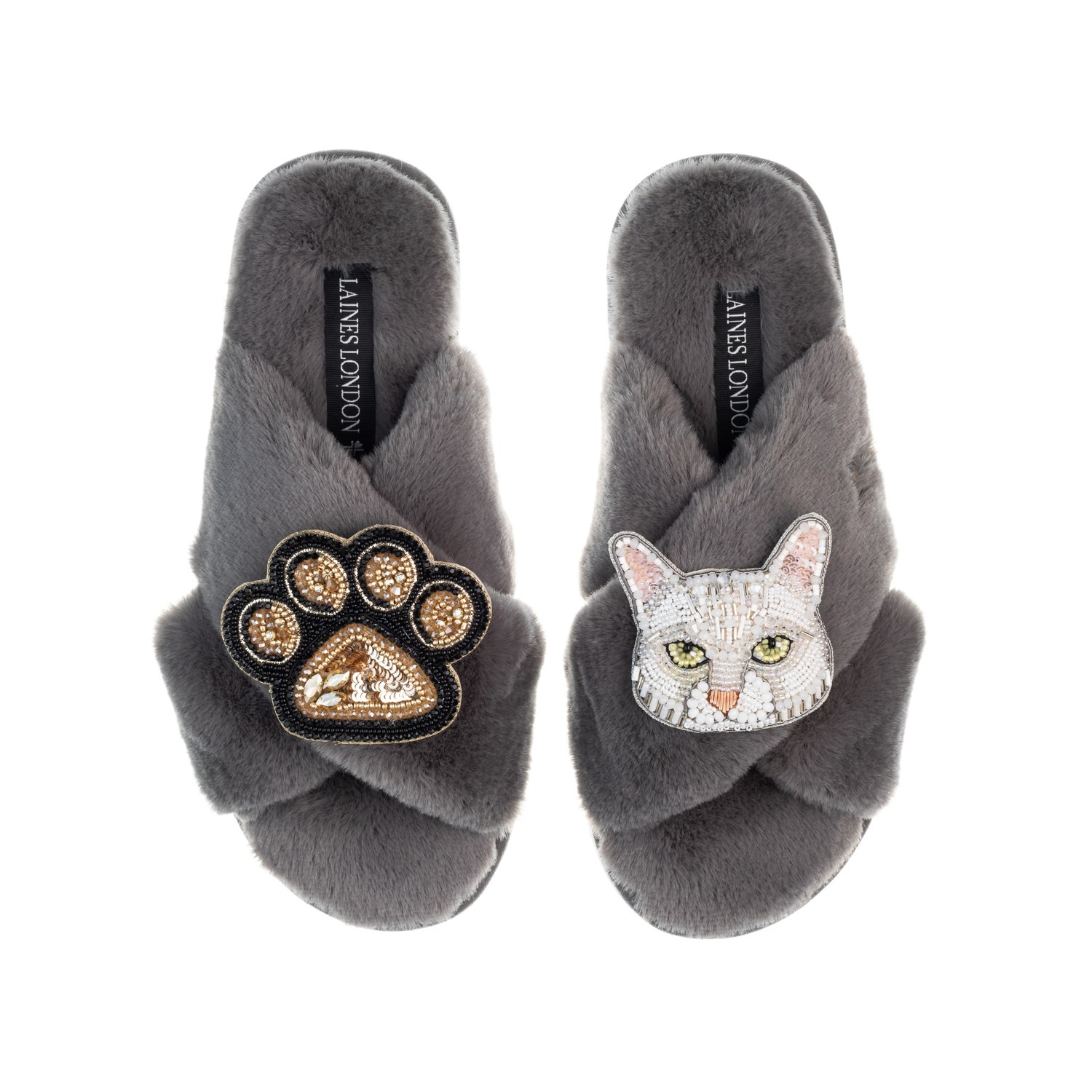 Women’s Classic Laines Slippers With White Lily Cat & Paw Brooch - Grey Medium Laines London