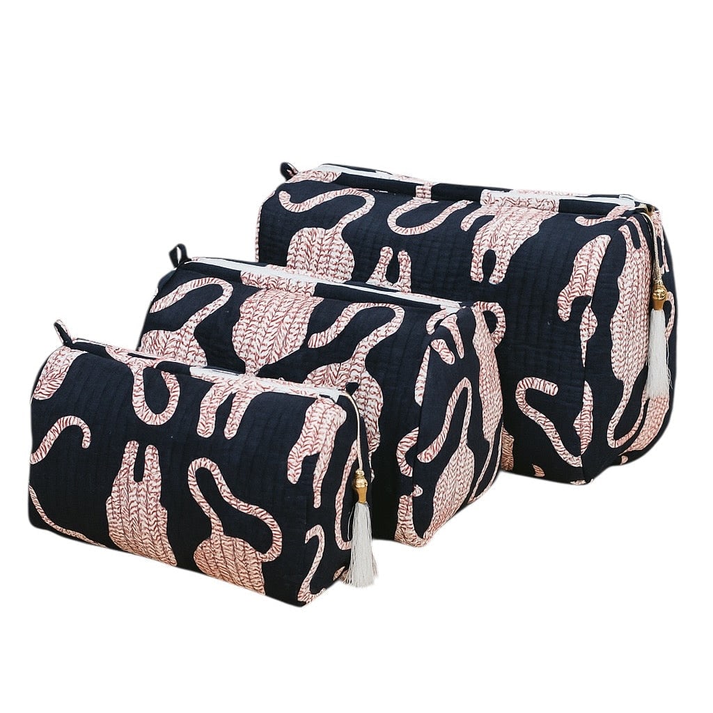 Conscious Yoga Collective The Mouse Tiger Travel Set In Black