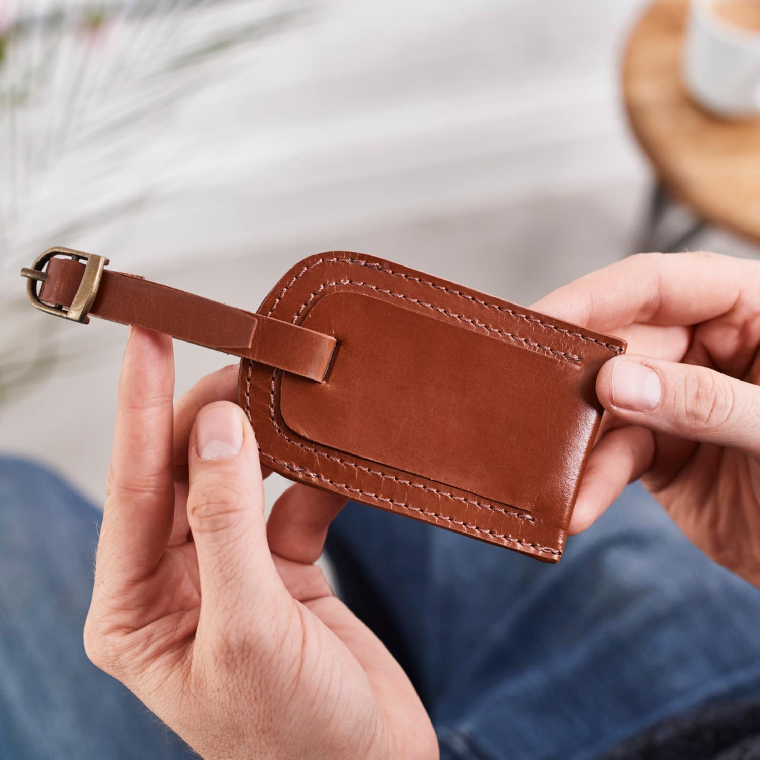 tan leather luggage tag