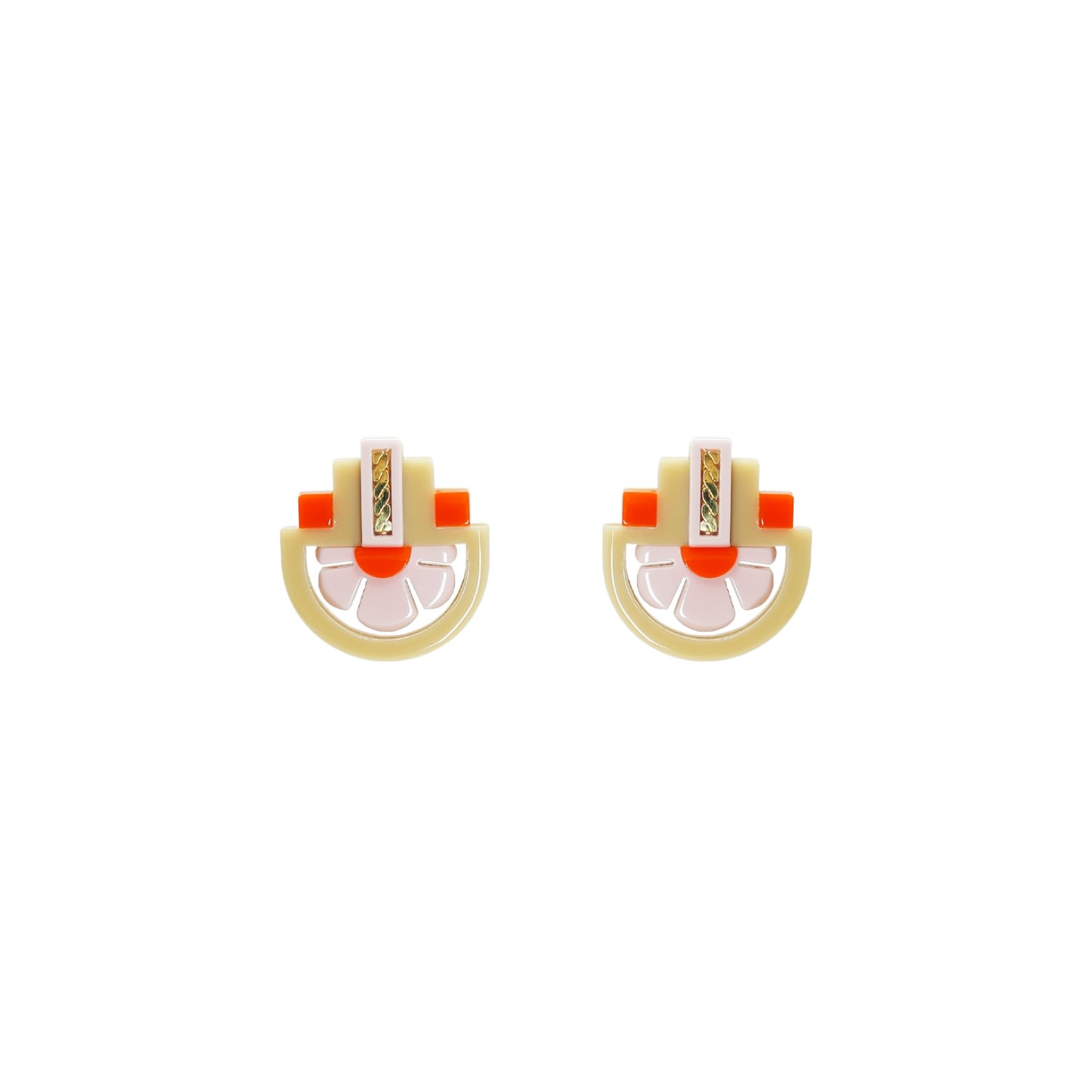 Gissa Bicalho Women's Neutrals Acrylic Handmade Earring Three Flowers Kahki In Gold